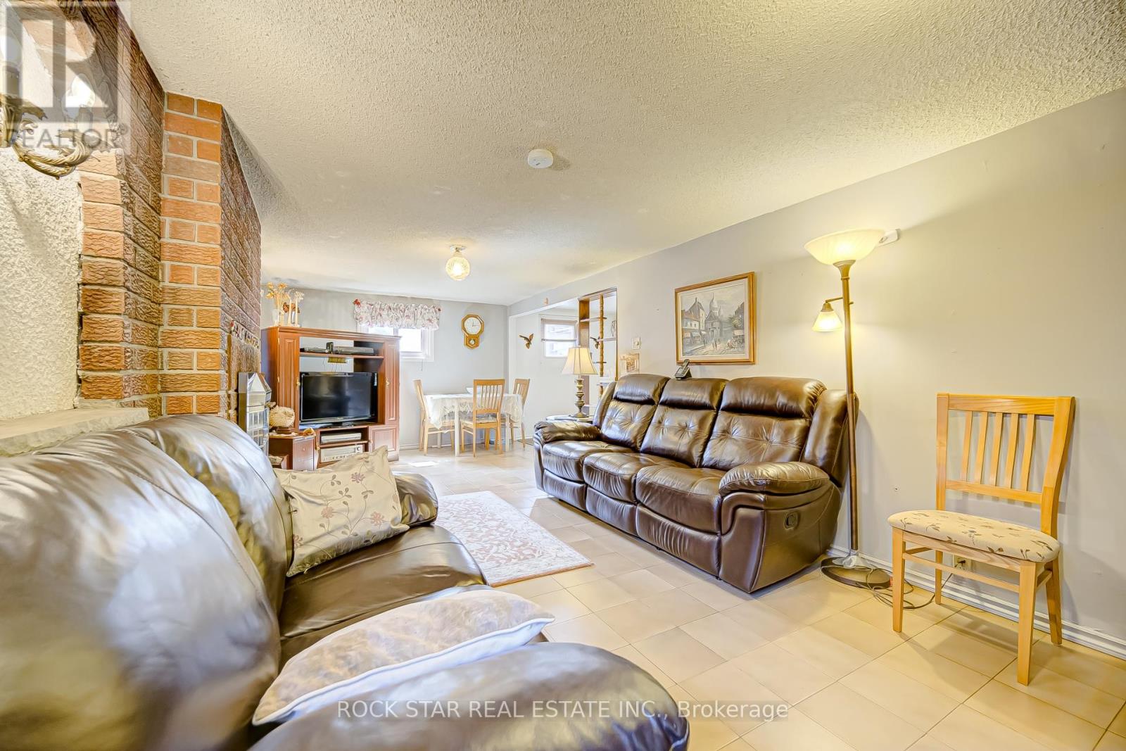 115 Glen Shields Avenue, Vaughan, Ontario  L4K 1S9 - Photo 28 - N12980588