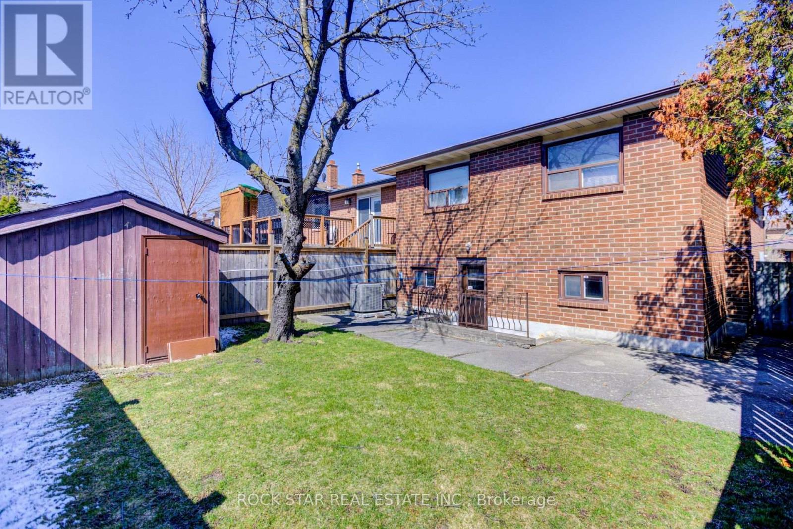 115 Glen Shields Avenue, Vaughan, Ontario  L4K 1S9 - Photo 41 - N12980588