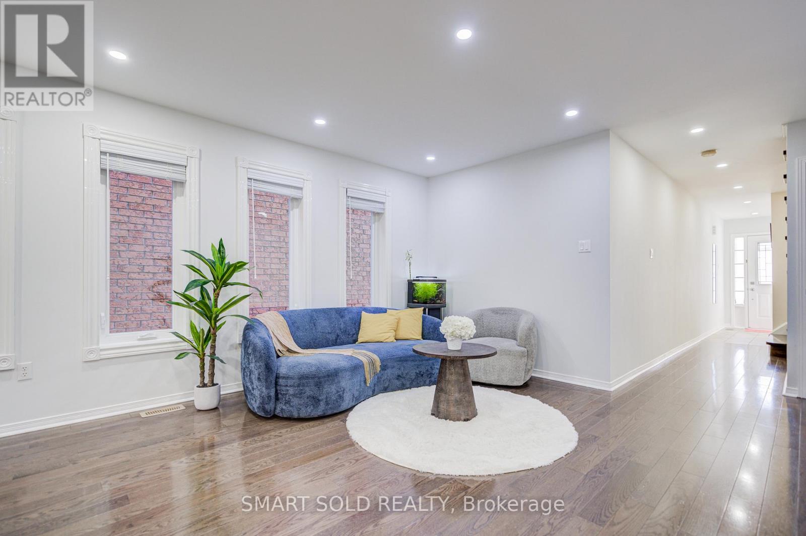 123 Sassafras Circle, Vaughan, Ontario  L4J 8M9 - Photo 10 - N12980594