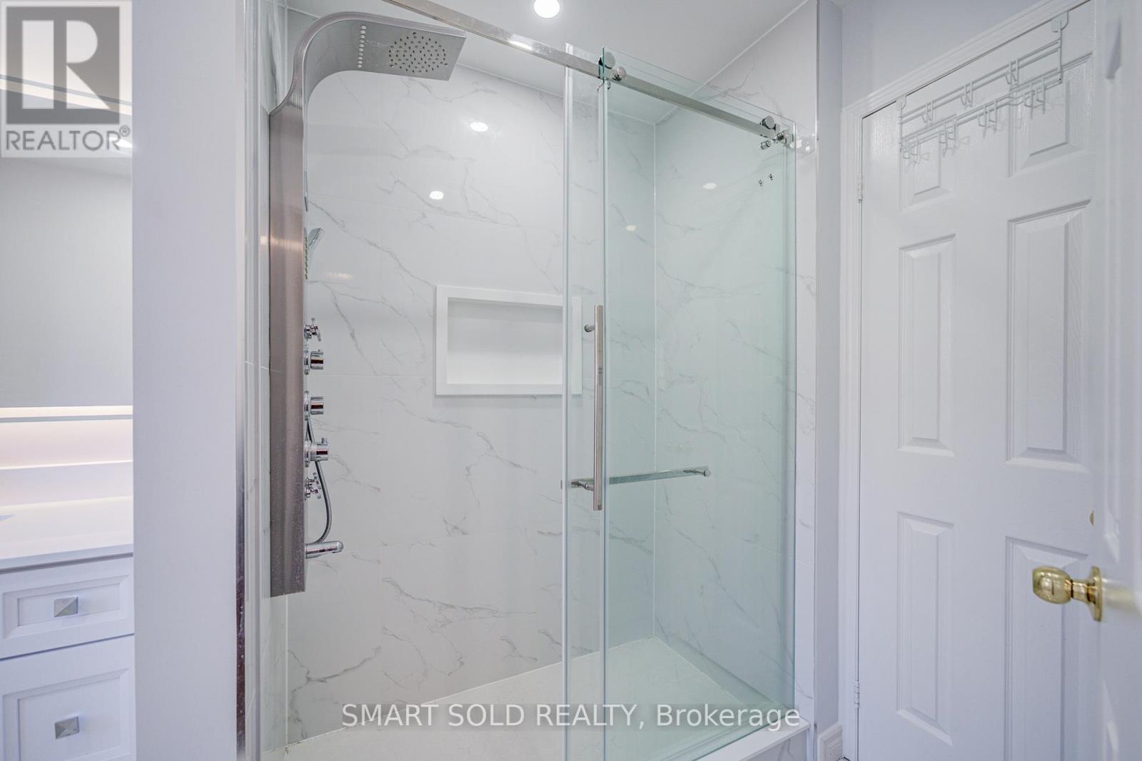 123 Sassafras Circle, Vaughan, Ontario  L4J 8M9 - Photo 31 - N12980594