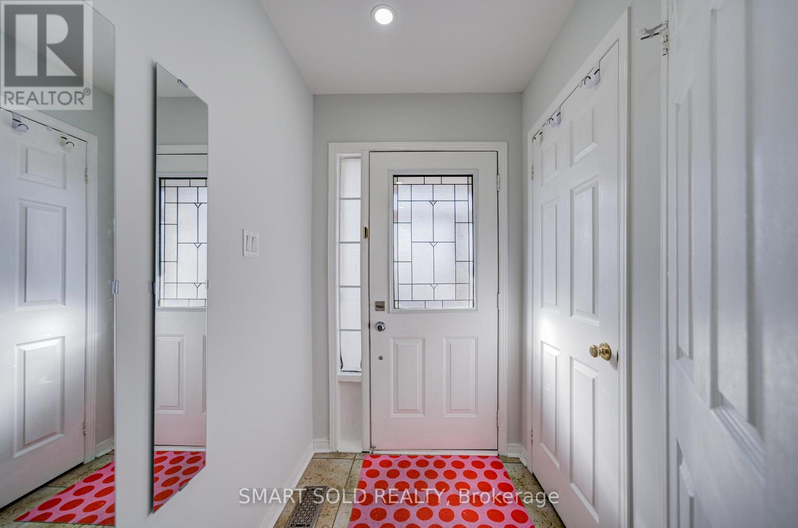 123 Sassafras Circle, Vaughan, Ontario  L4J 8M9 - Photo 6 - N12980594