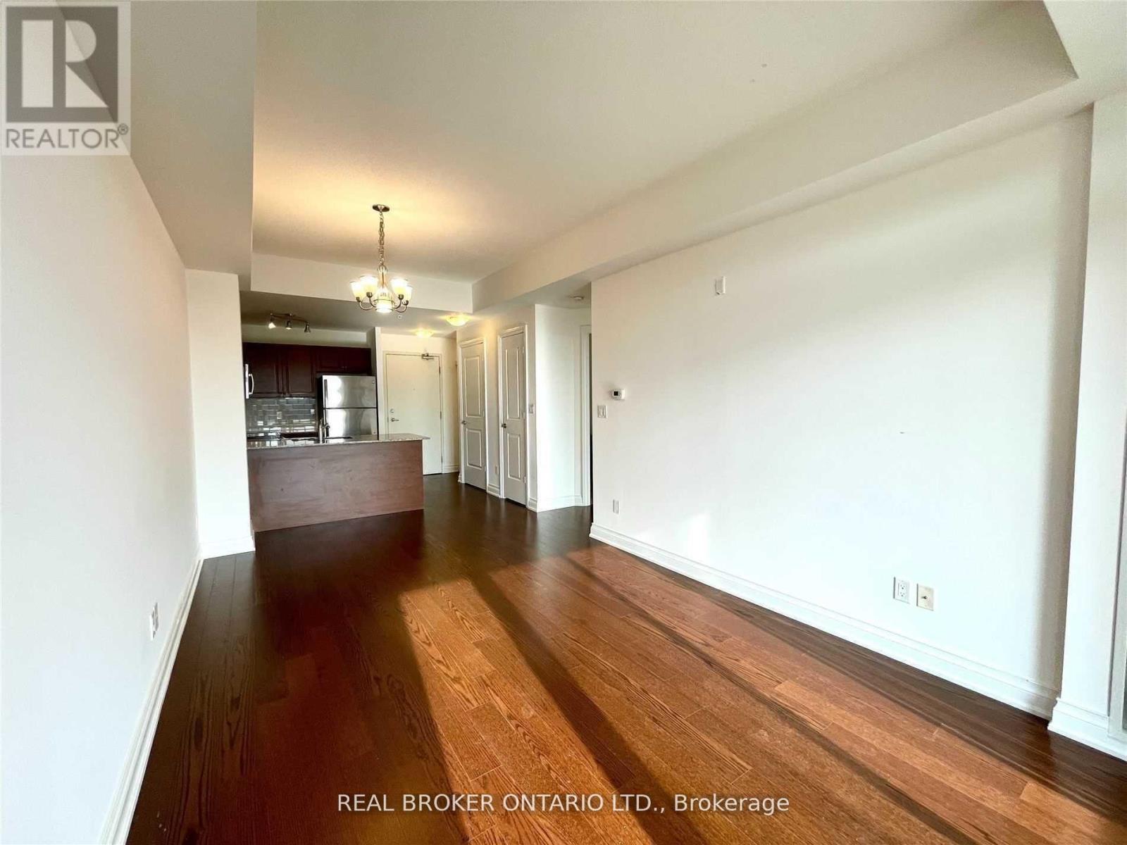 404 - 68 Main Street N, Markham, Ontario  L3P 0N5 - Photo 5 - N12980612