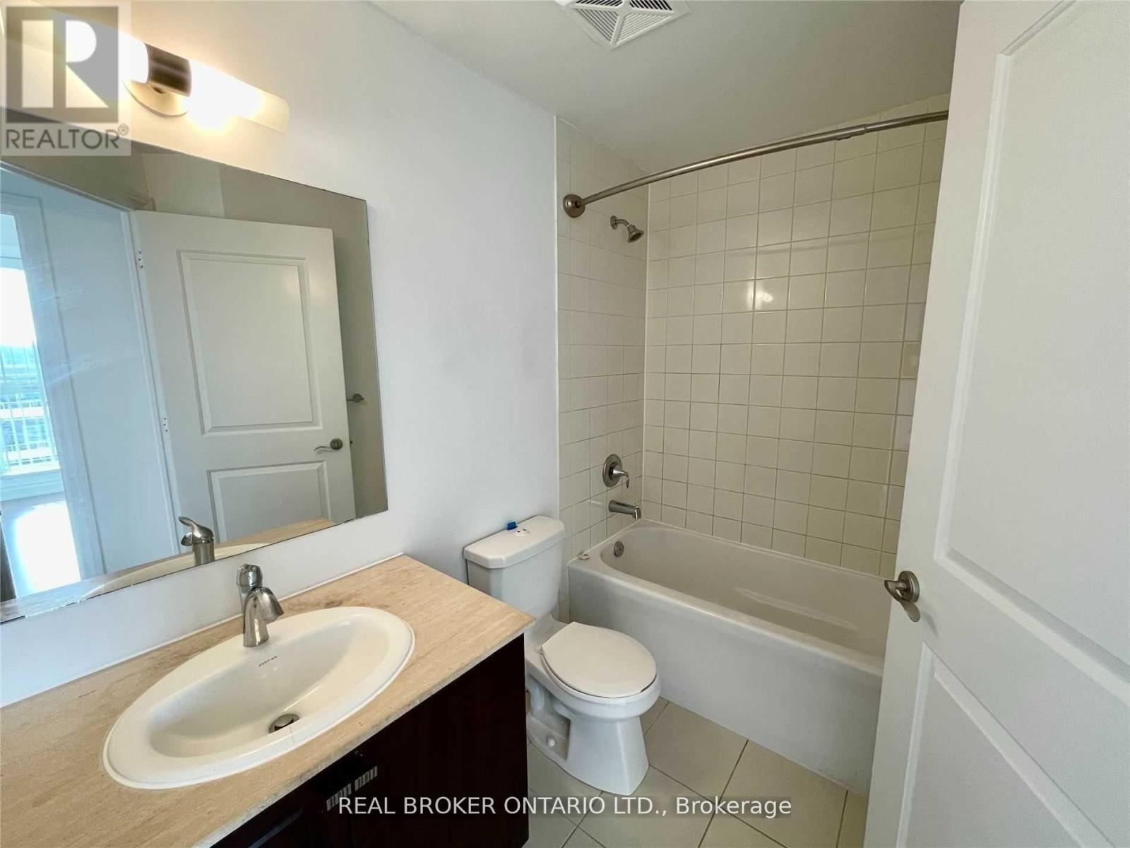 404 - 68 Main Street N, Markham, Ontario  L3P 0N5 - Photo 9 - N12980612