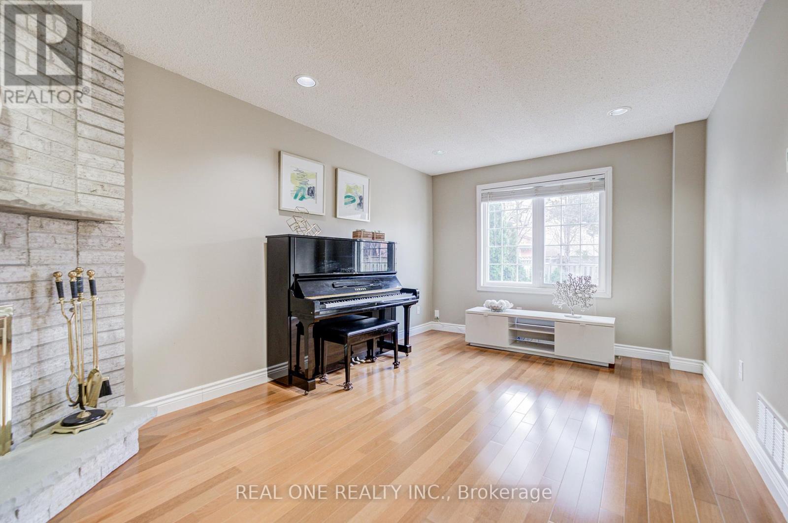 31 Coulter's Mill Gate, Vaughan, Ontario  L4J 6N3 - Photo 14 - N12980618