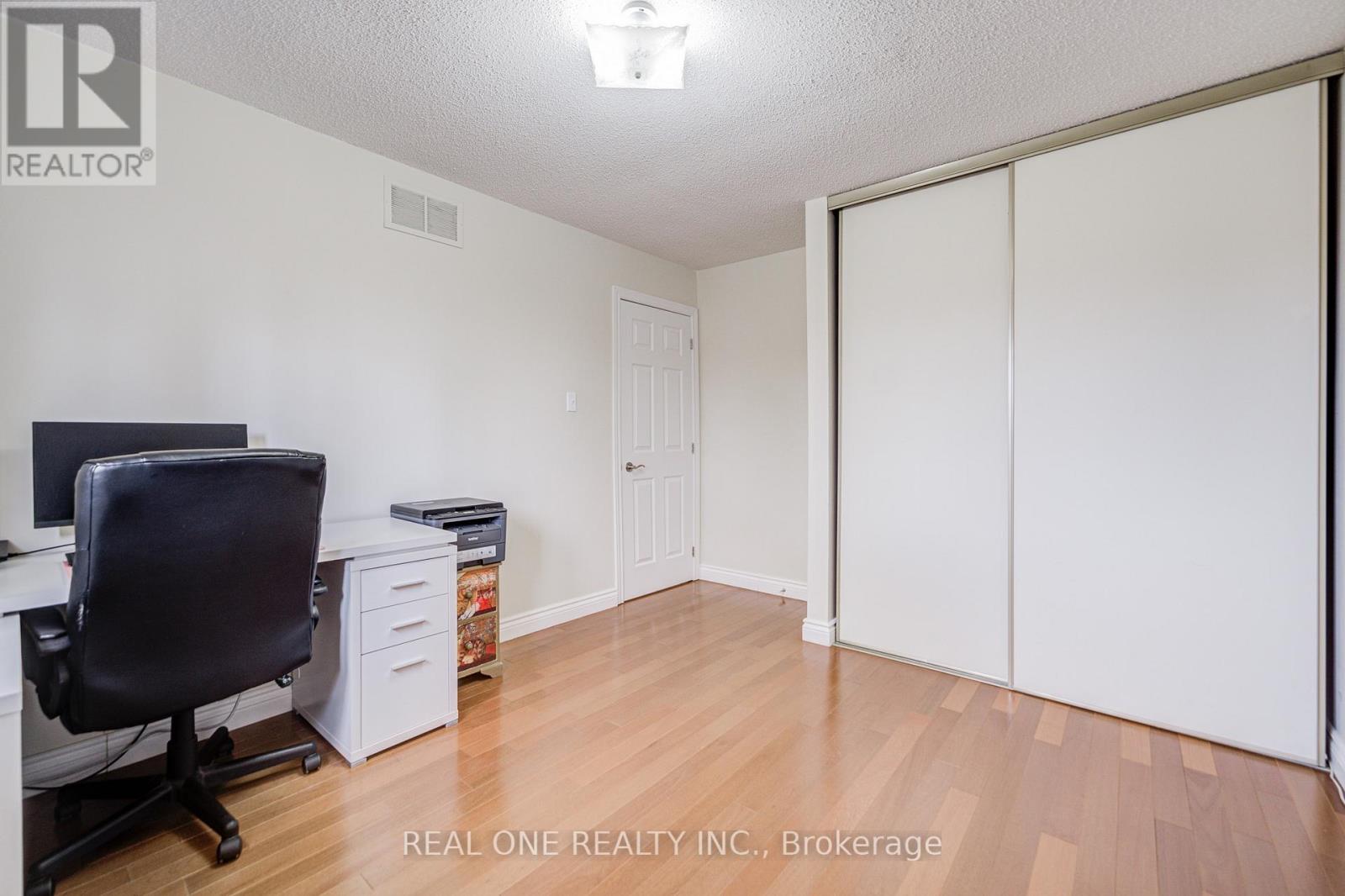 31 Coulter's Mill Gate, Vaughan, Ontario  L4J 6N3 - Photo 34 - N12980618