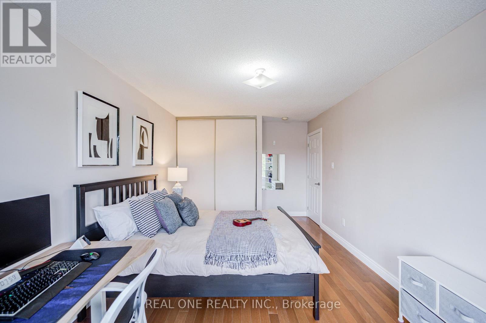 31 Coulter's Mill Gate, Vaughan, Ontario  L4J 6N3 - Photo 36 - N12980618