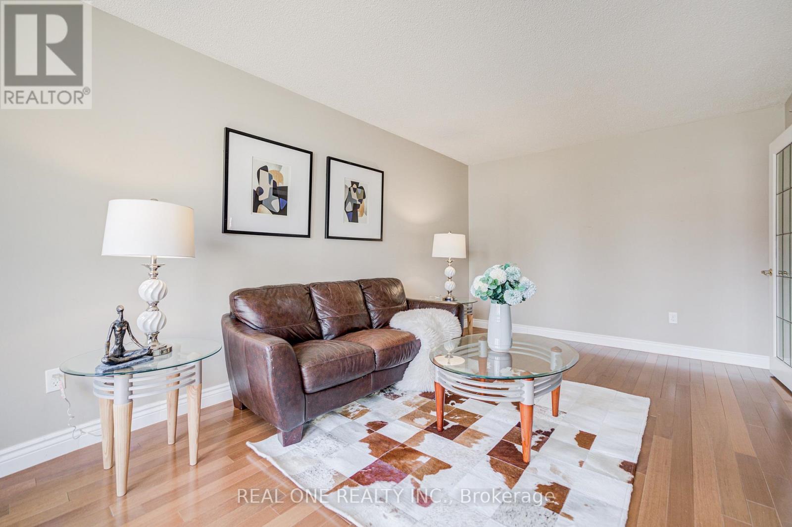 31 Coulter's Mill Gate, Vaughan, Ontario  L4J 6N3 - Photo 9 - N12980618