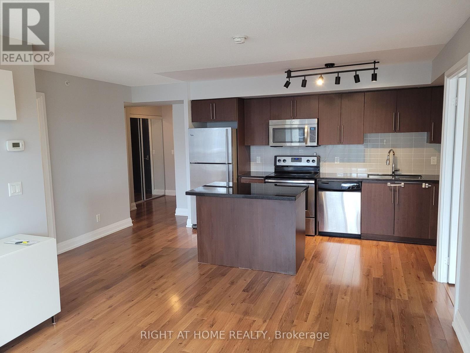 723 - 370 Highway 7 E, Richmond Hill, Ontario  L4B 0C4 - Photo 9 - N12980630