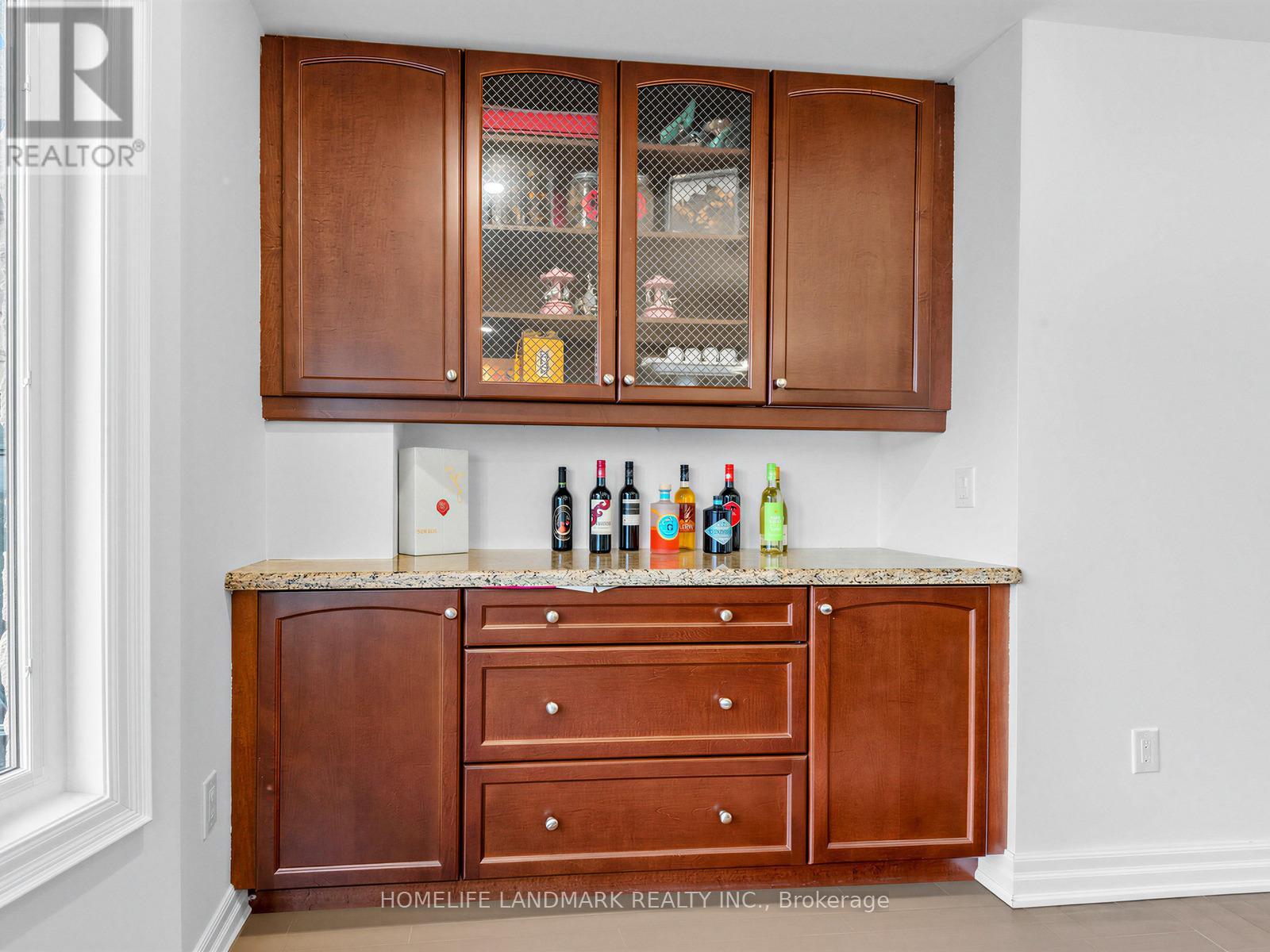 59 Black Walnut Crescent, Richmond Hill, Ontario  L4B 3S3 - Photo 17 - N12980644