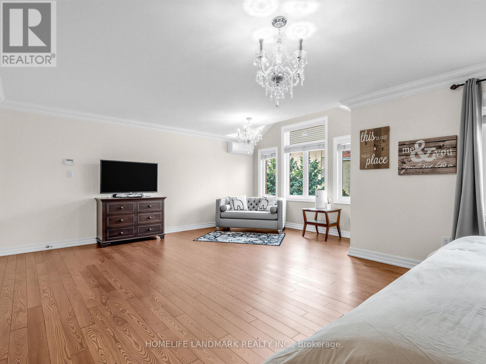 59 Black Walnut Crescent, Richmond Hill, Ontario  L4B 3S3 - Photo 19 - N12980644