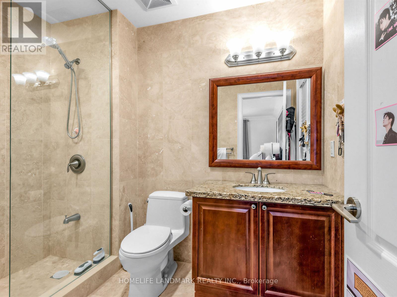 59 Black Walnut Crescent, Richmond Hill, Ontario  L4B 3S3 - Photo 26 - N12980644