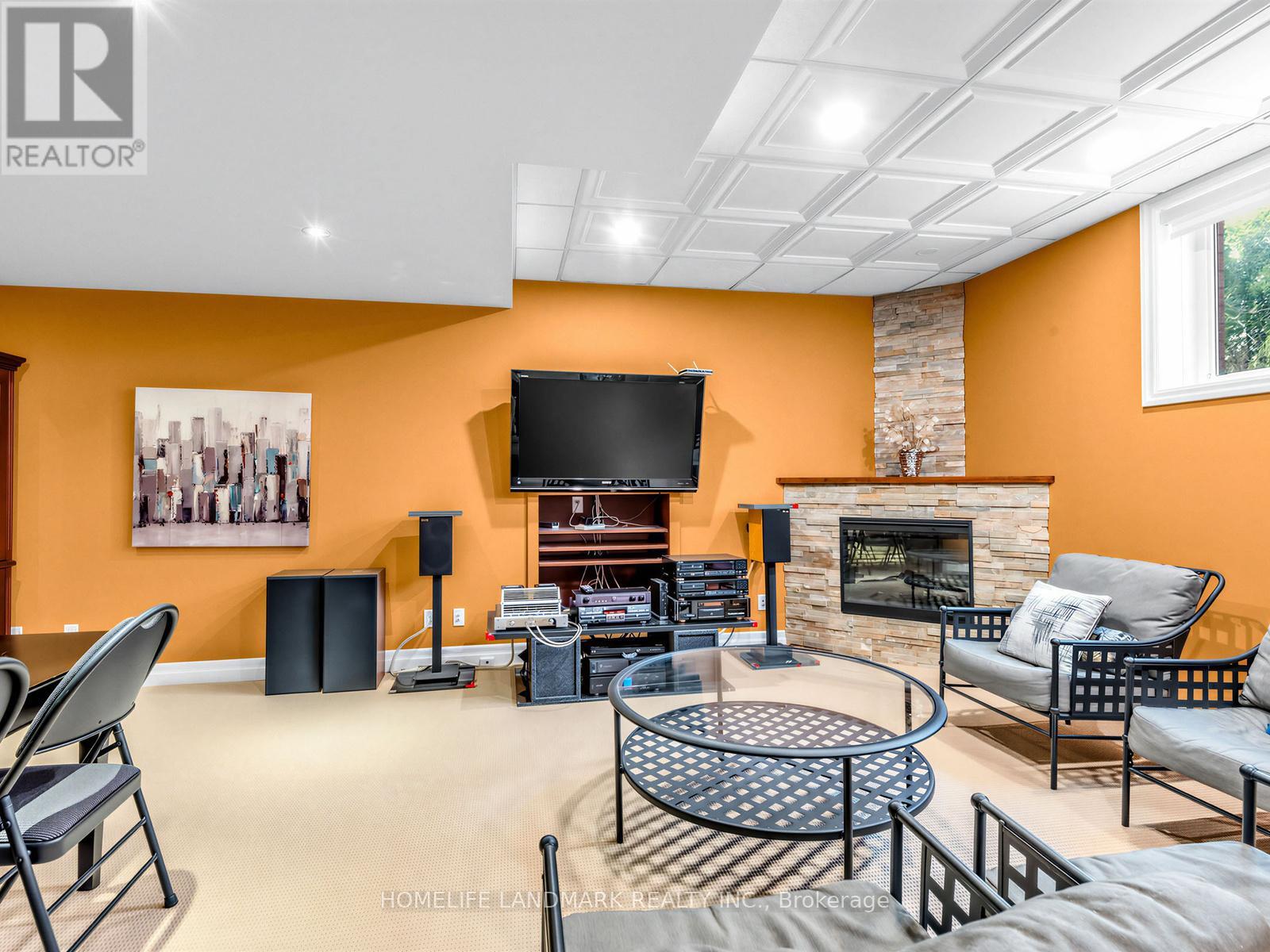 59 Black Walnut Crescent, Richmond Hill, Ontario  L4B 3S3 - Photo 29 - N12980644