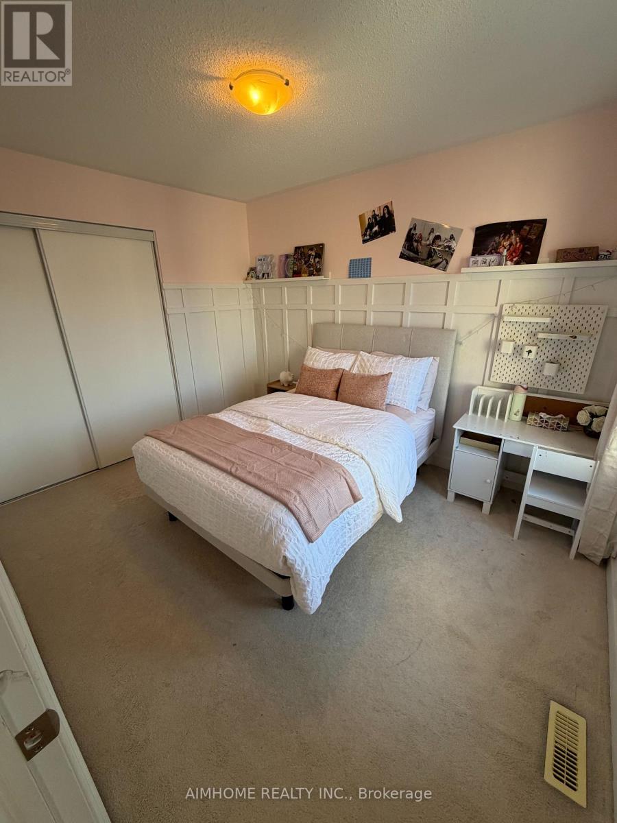 49 Fred Silvester Road, Whitchurch-Stouffville, Ontario  L4A 0J6 - Photo 13 - N12980652