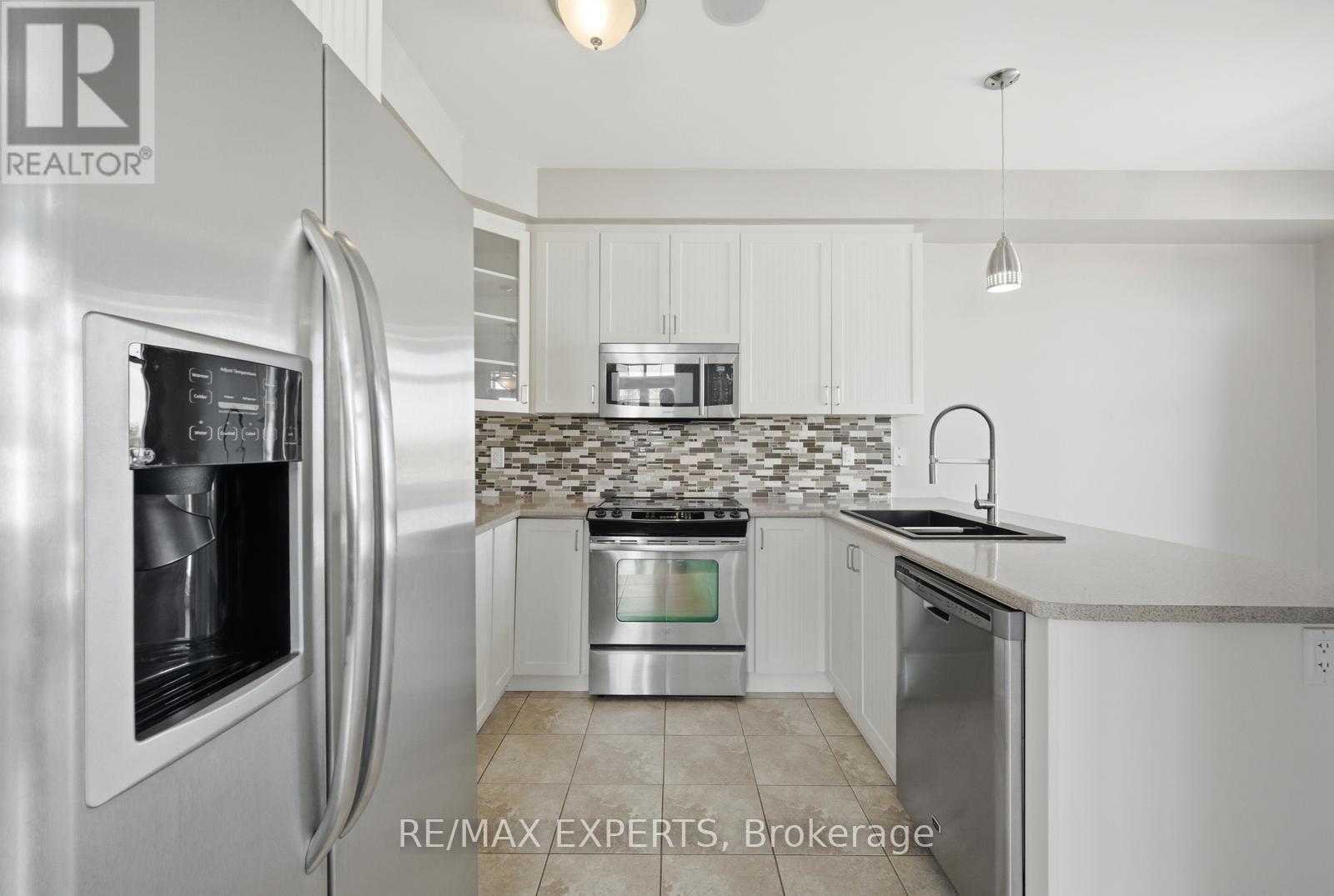 76 Forsyth Crescent, Barrie, Ontario  L4N 6R1 - Photo 12 - S12980668