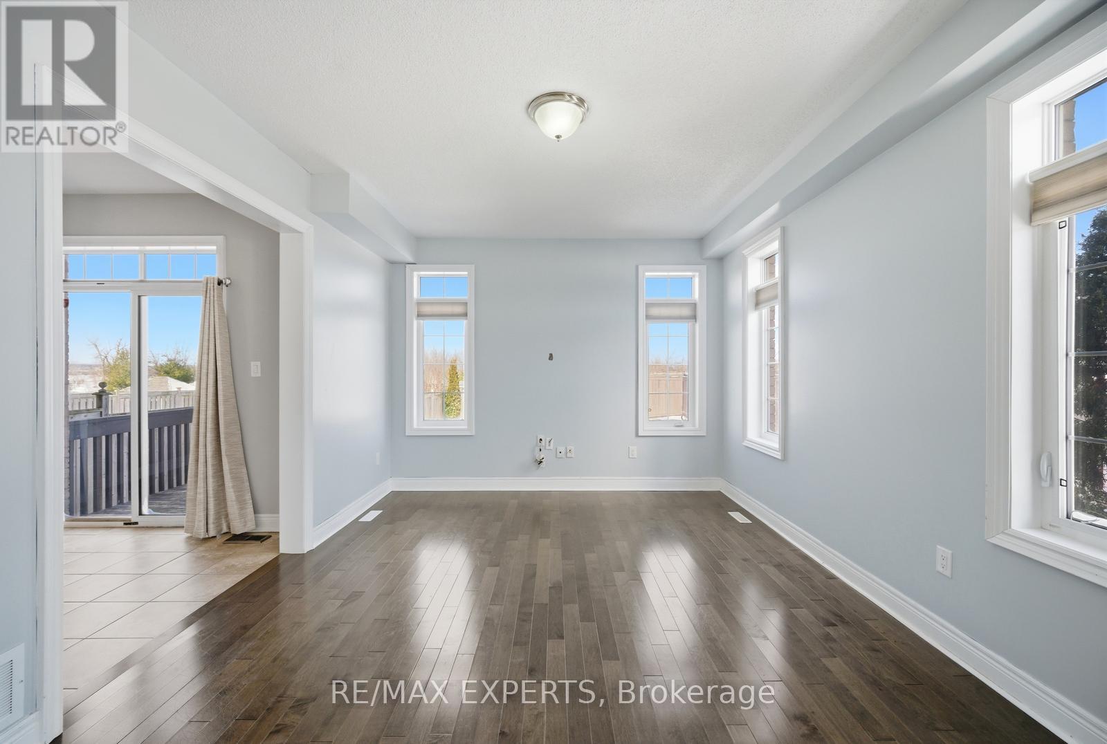 76 Forsyth Crescent, Barrie, Ontario  L4N 6R1 - Photo 9 - S12980668