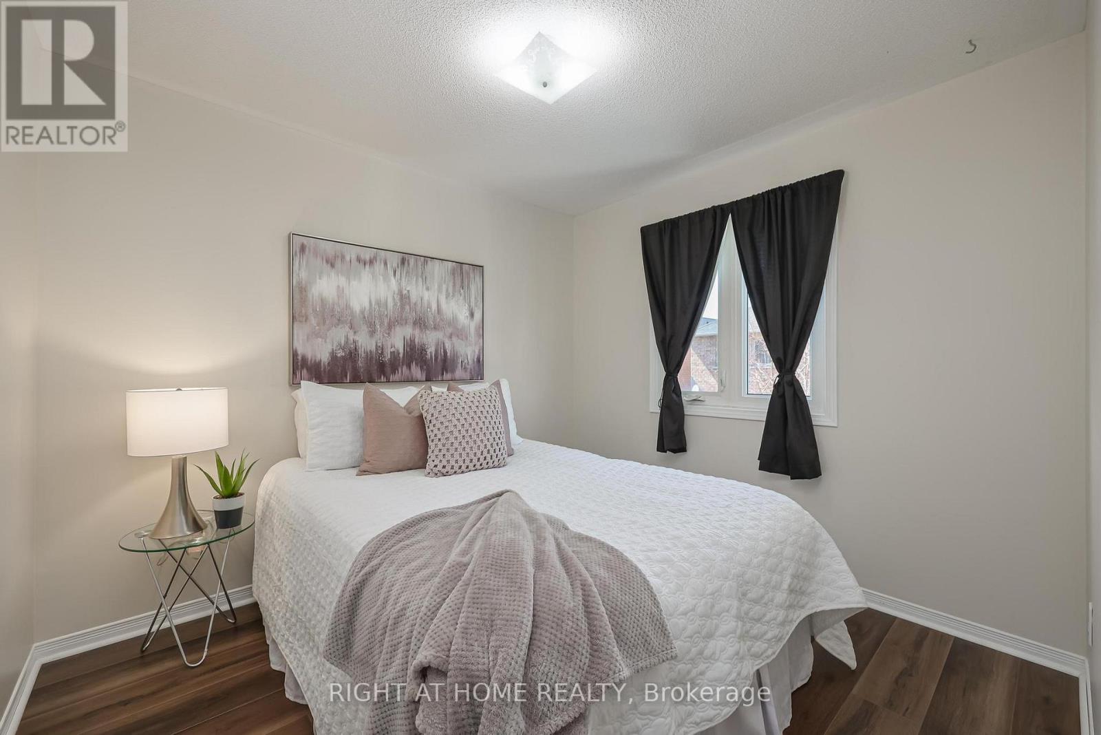 12 Anglers Catch Lane, Brampton, Ontario  L6R 2A5 - Photo 23 - W12980614