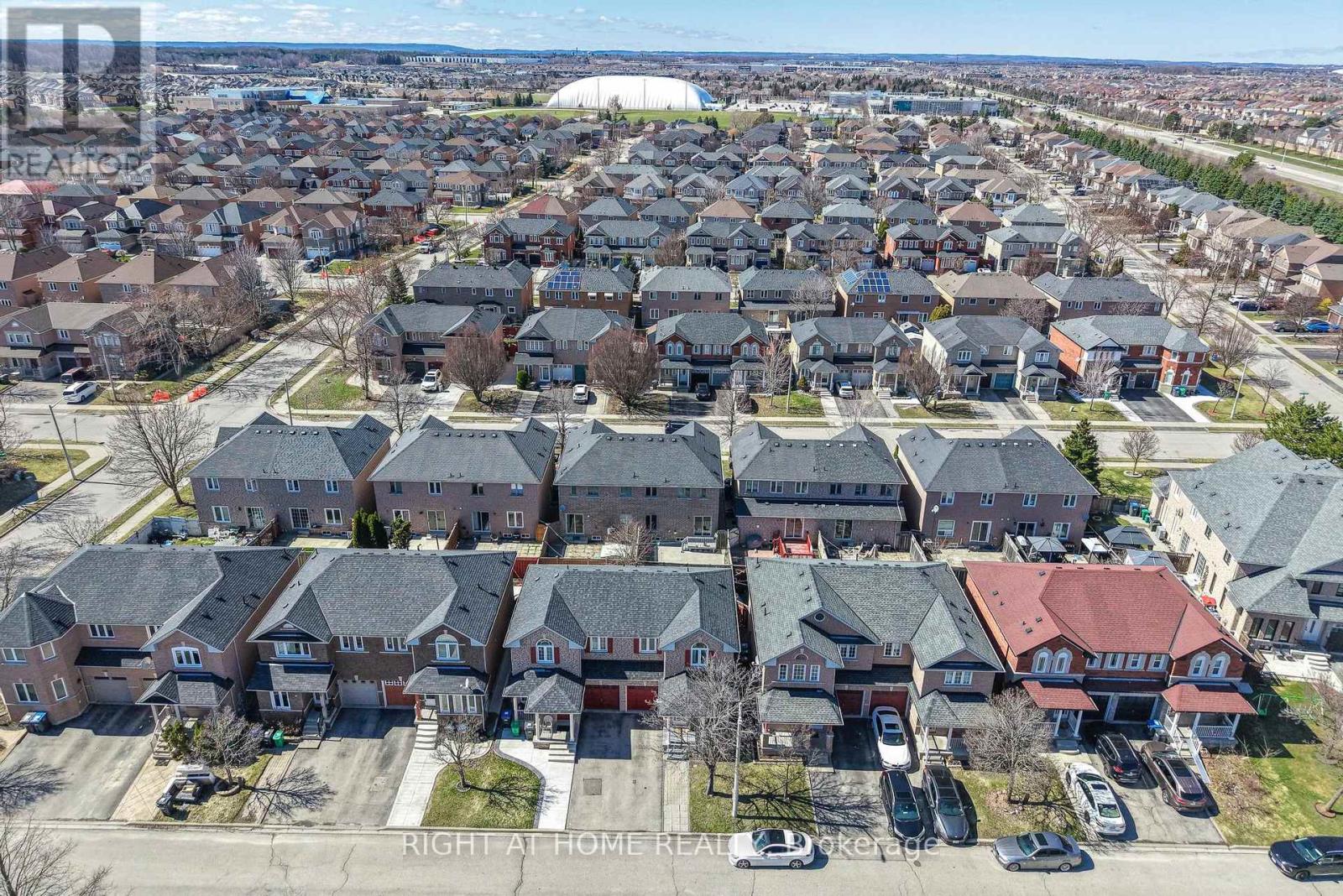 12 Anglers Catch Lane, Brampton, Ontario  L6R 2A5 - Photo 42 - W12980614