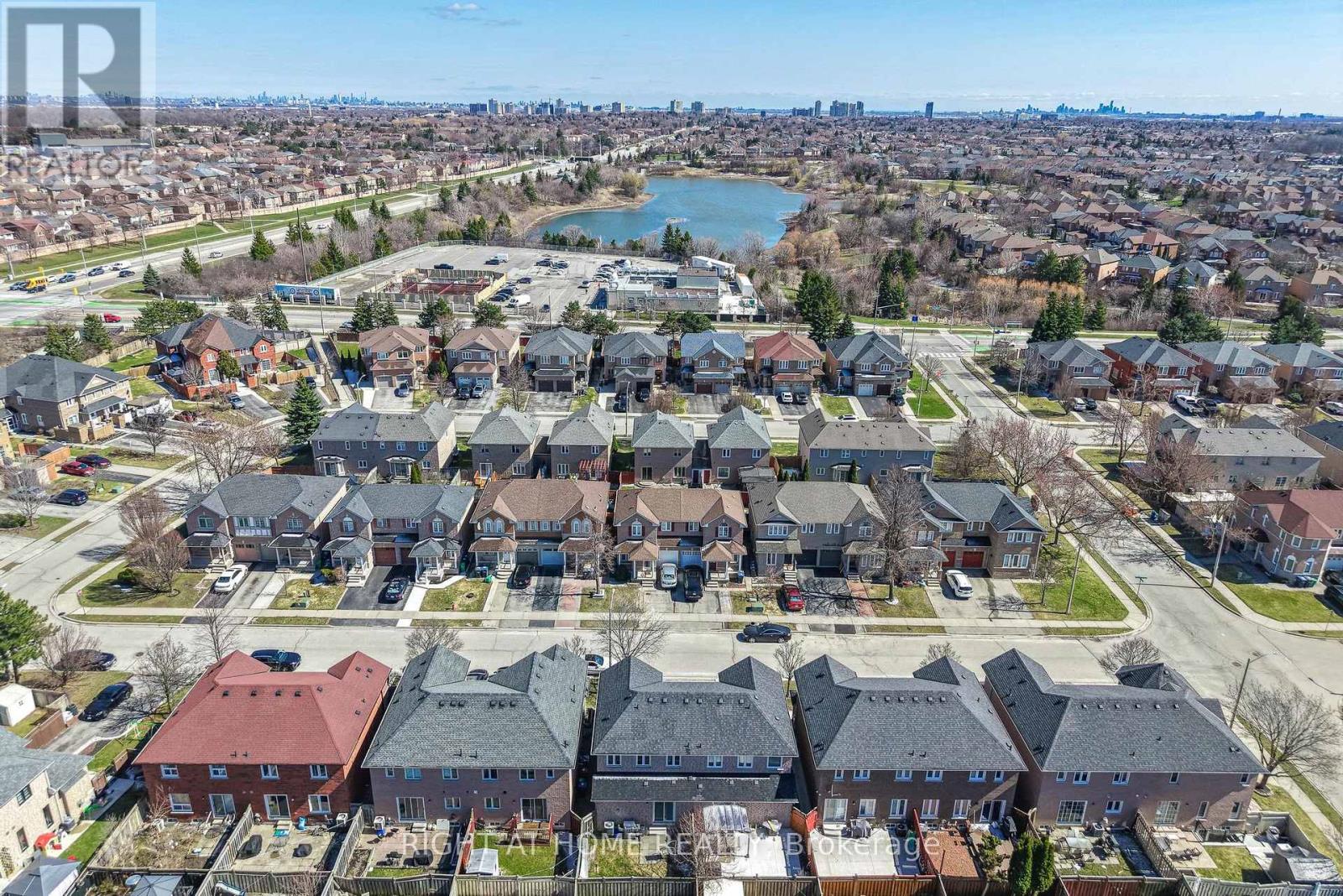 12 Anglers Catch Lane, Brampton, Ontario  L6R 2A5 - Photo 46 - W12980614