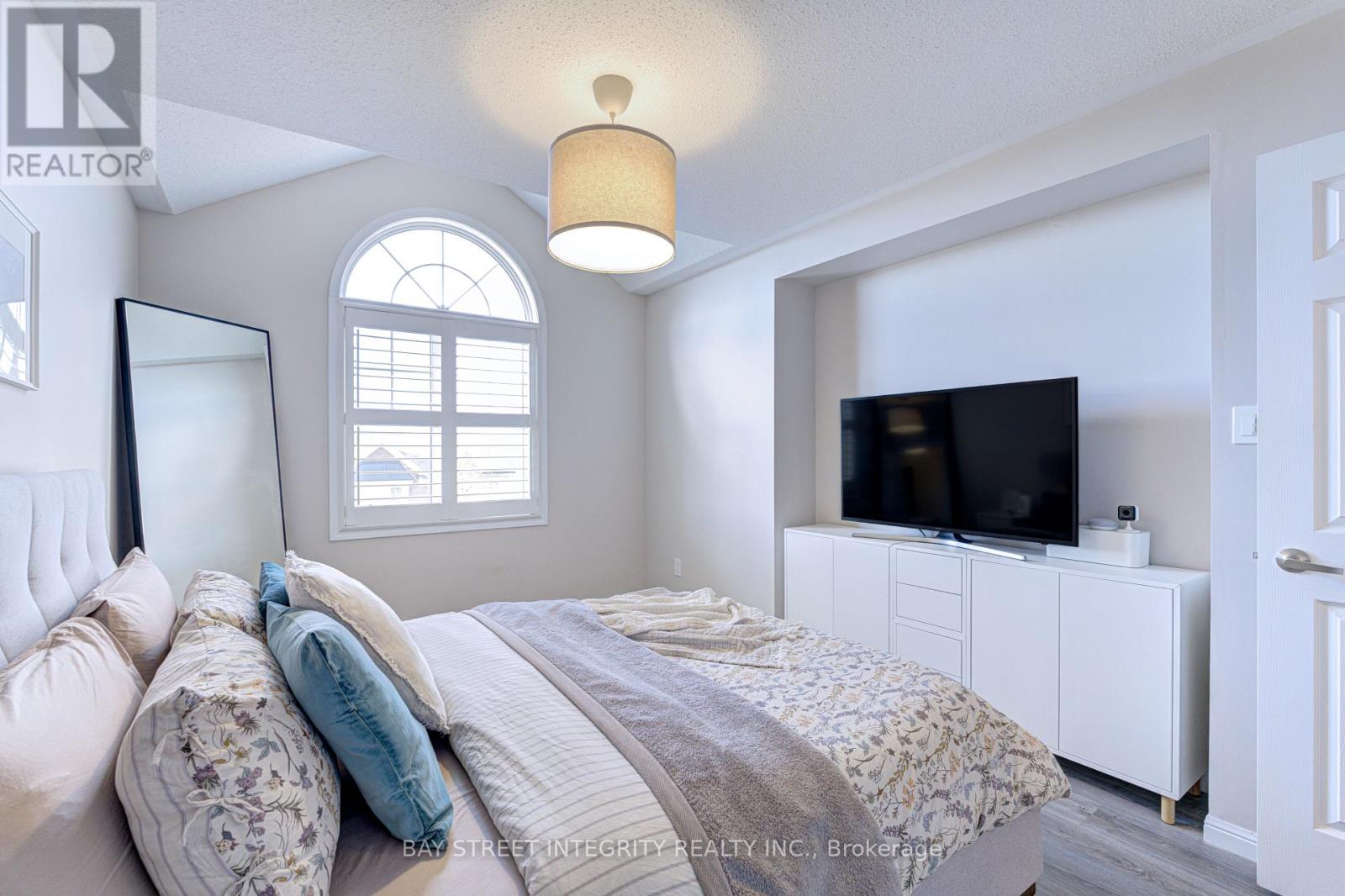 1033 Stemman Place, Milton, Ontario  L9T 8R1 - Photo 25 - W12980632