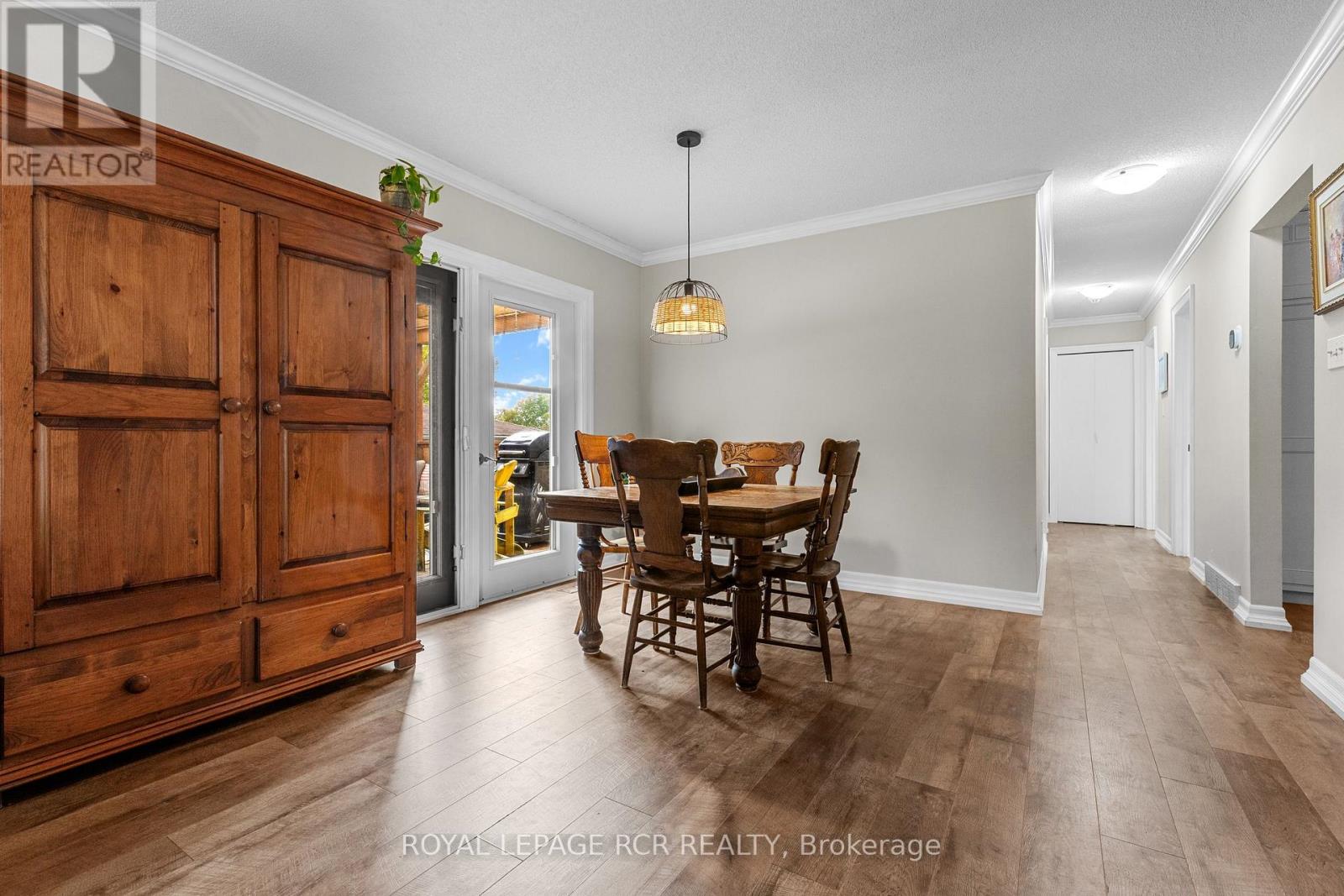 56 Wilson Crescent, Centre Wellington, Ontario  N0B 1S0 - Photo 6 - X12980568