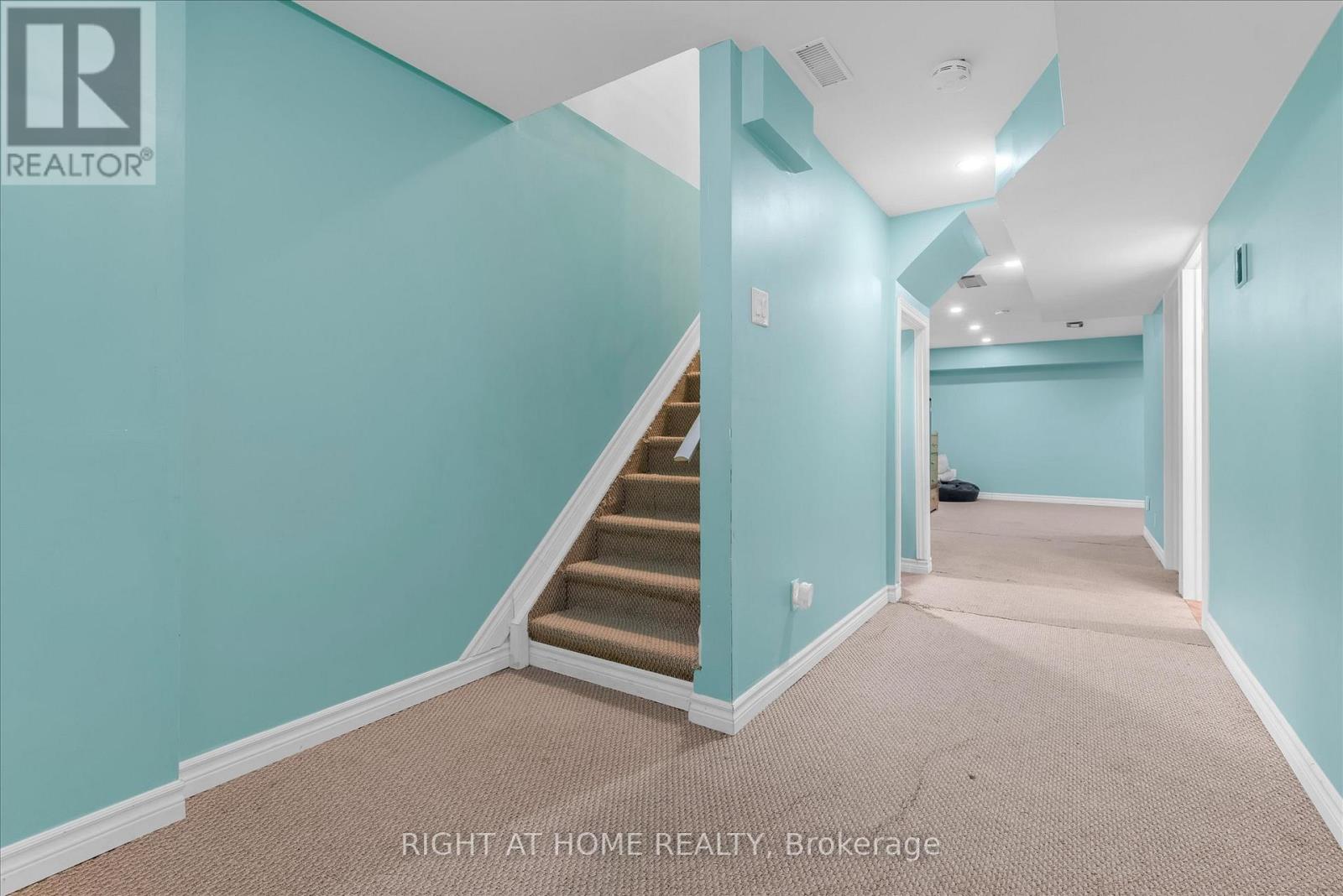 175 Sims Estate Drive, Kitchener, Ontario  N2A 0A6 - Photo 24 - X12980636