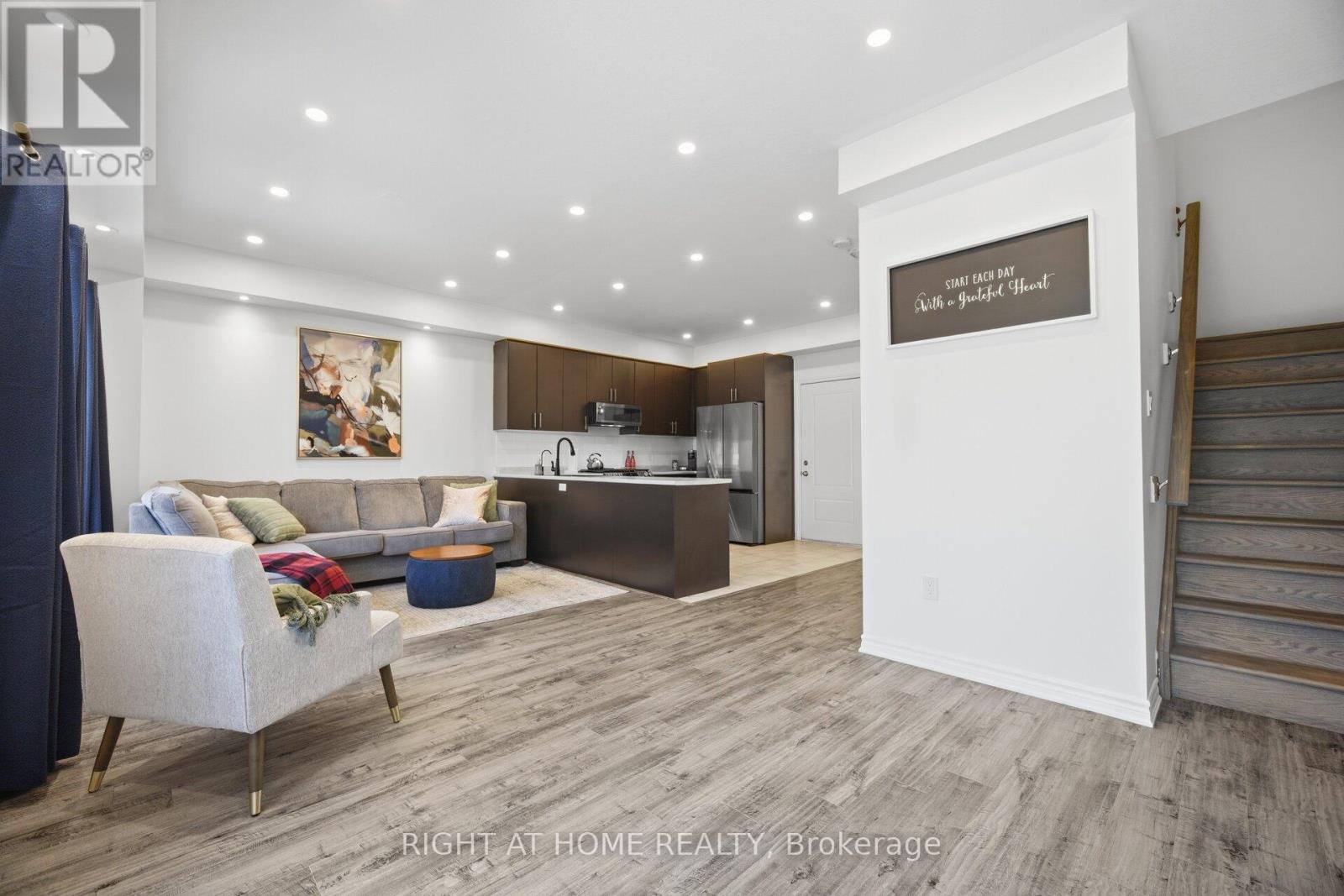 165 Berkshire Drive N, Wellington North, Ontario  N0G 1A0 - Photo 19 - X12980656