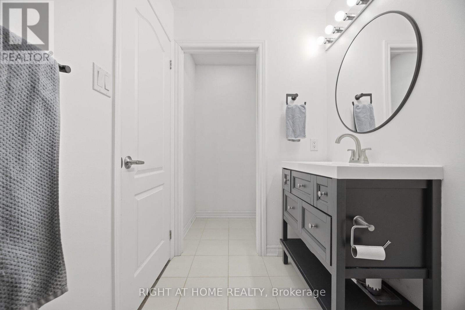 165 Berkshire Drive N, Wellington North, Ontario  N0G 1A0 - Photo 27 - X12980656