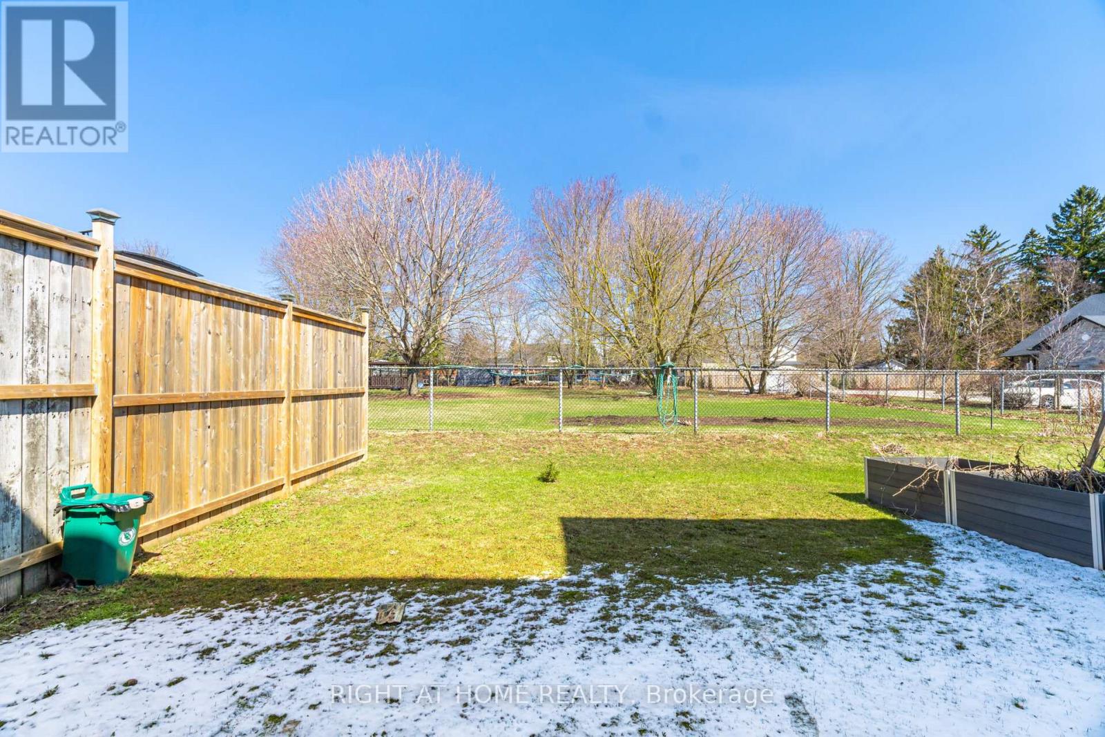 165 Berkshire Drive N, Wellington North, Ontario  N0G 1A0 - Photo 41 - X12980656