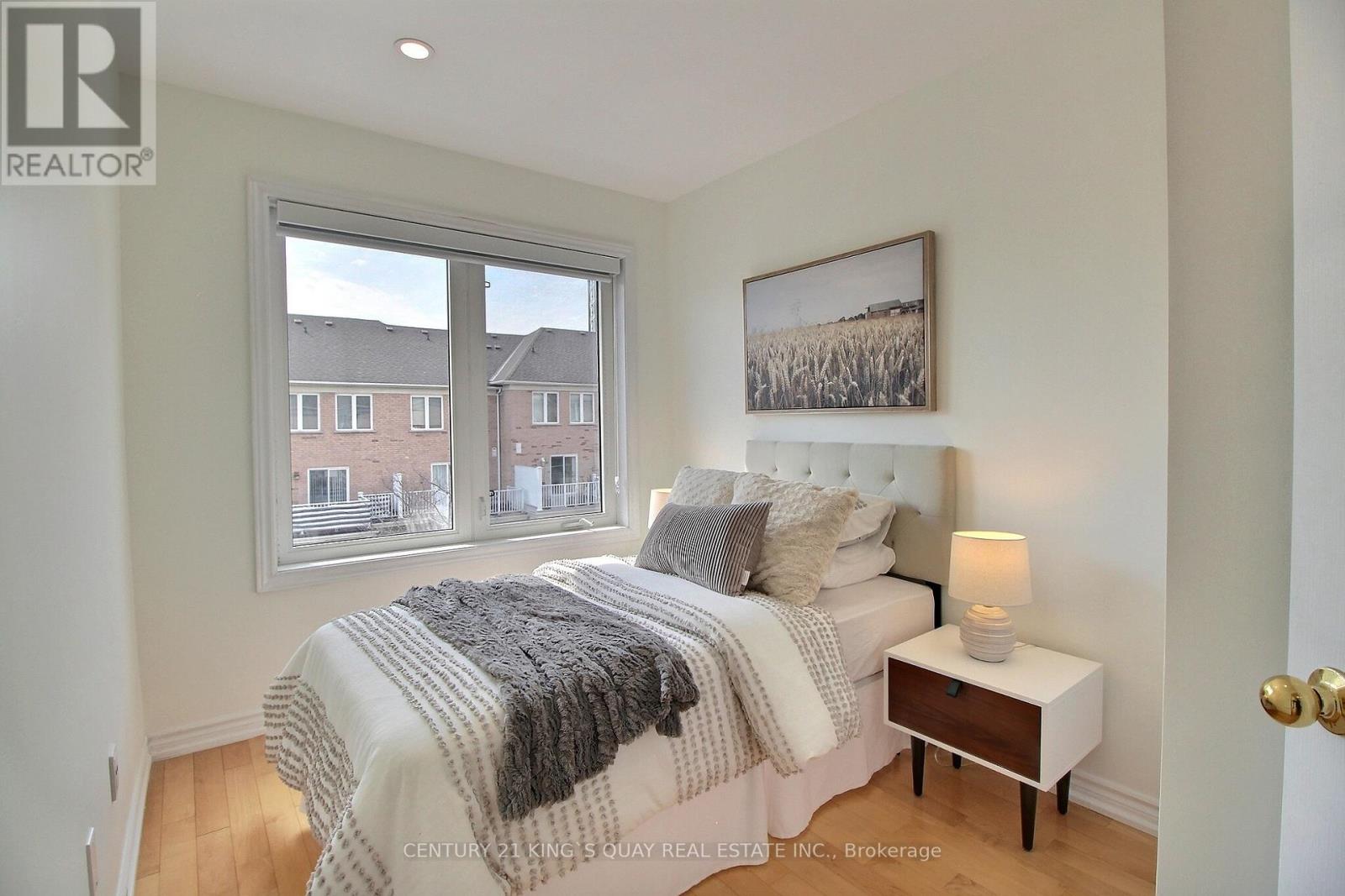 40 Leitchcroft Crescent, Markham, Ontario  L3T 7W1 - Photo 24 - N12978996