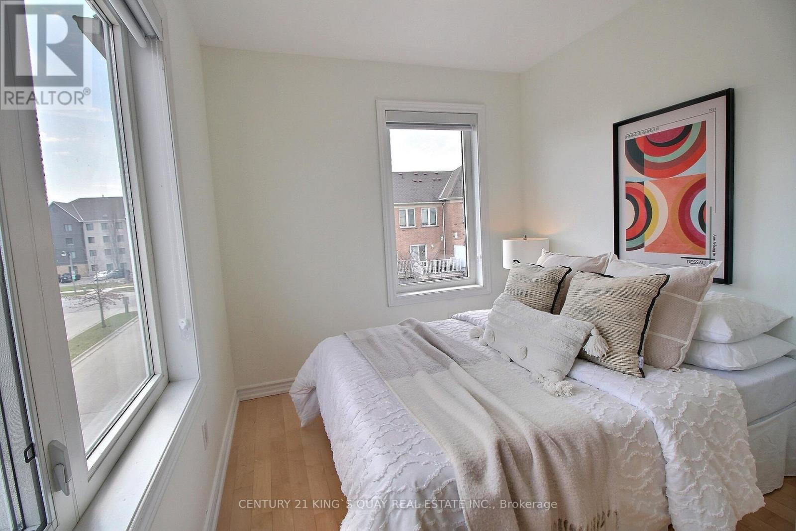 40 Leitchcroft Crescent, Markham, Ontario  L3T 7W1 - Photo 26 - N12978996