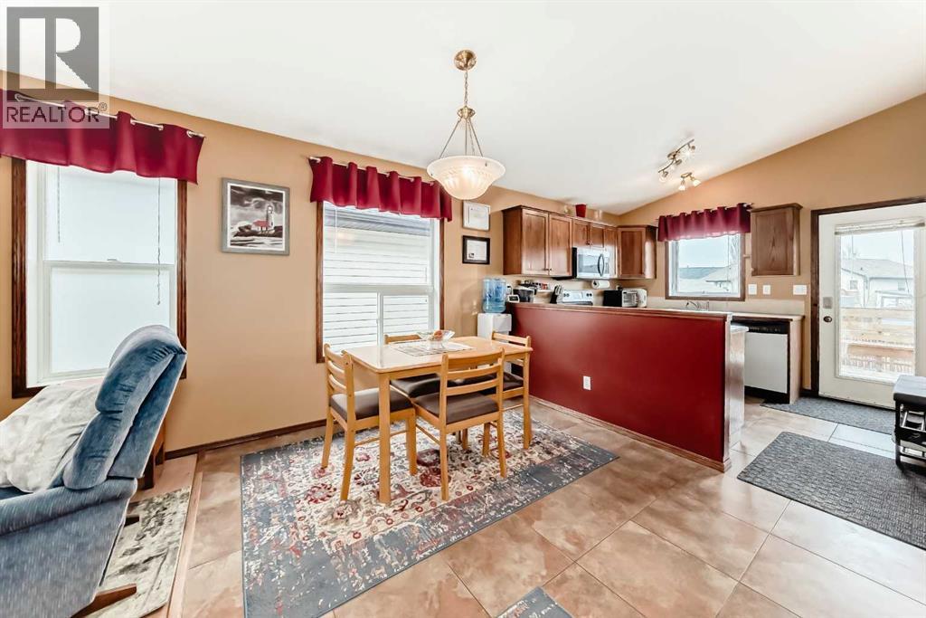 633 Lancaster Drive, Red Deer, Alberta  T4R 3B4 - Photo 8 - A2299829