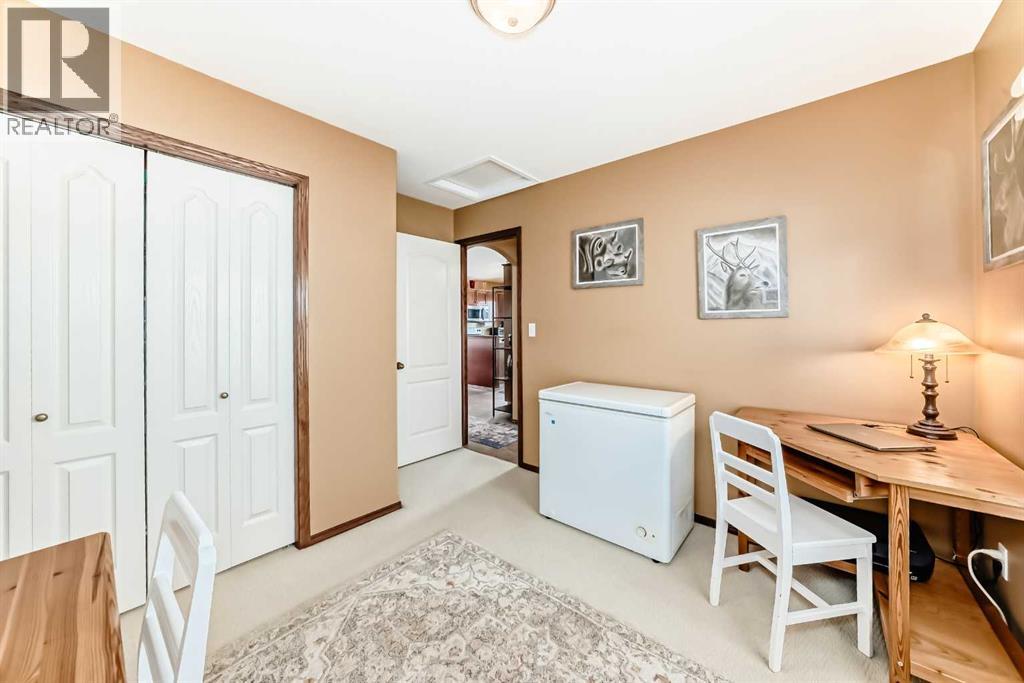 633 Lancaster Drive, Red Deer, Alberta  T4R 3B4 - Photo 19 - A2299829