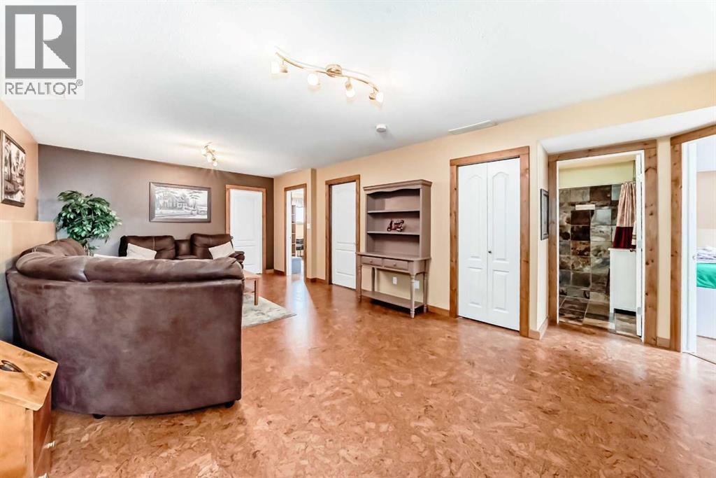 633 Lancaster Drive, Red Deer, Alberta  T4R 3B4 - Photo 21 - A2299829