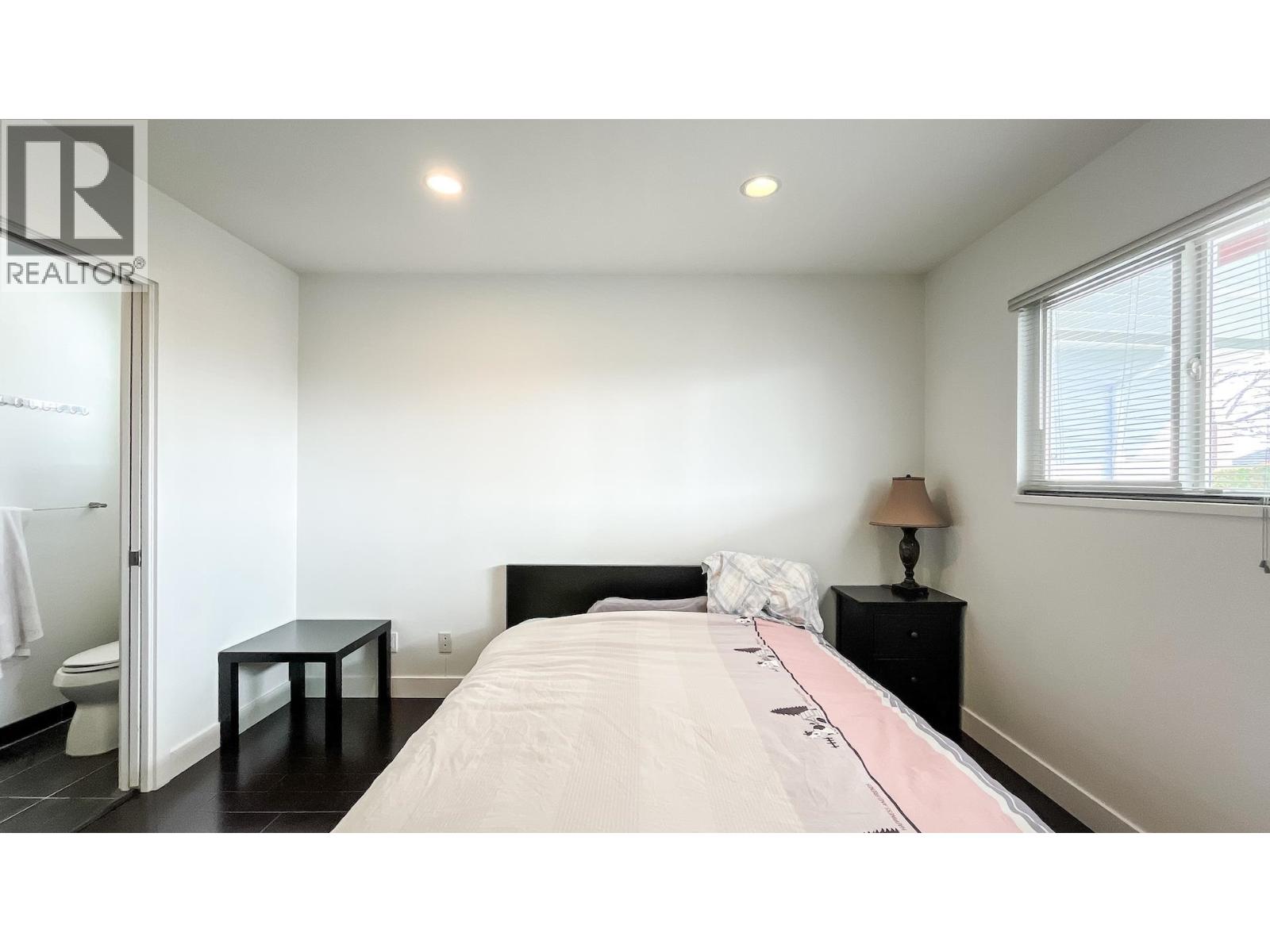 1420 Park Drive, Vancouver, British Columbia  V6P 2K7 - Photo 12 - R3108770