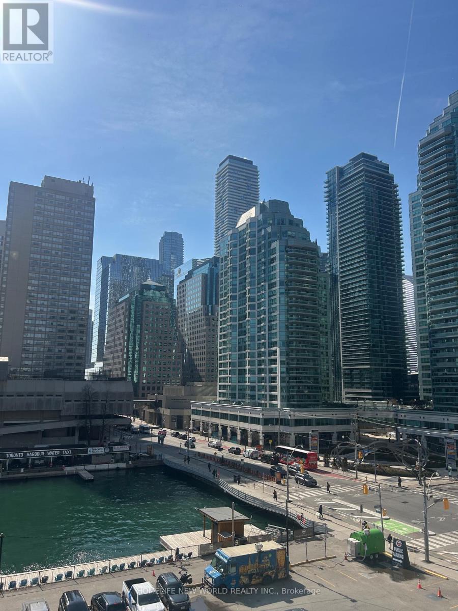 516 - 15 Queens Quay E, Toronto, Ontario  M5E 0A4 - Photo 18 - C12980680