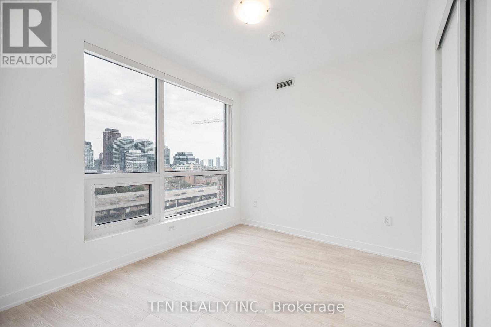 1029 - 15 Richardson Street, Toronto, Ontario  M5A 0Y5 - Photo 14 - C12980682