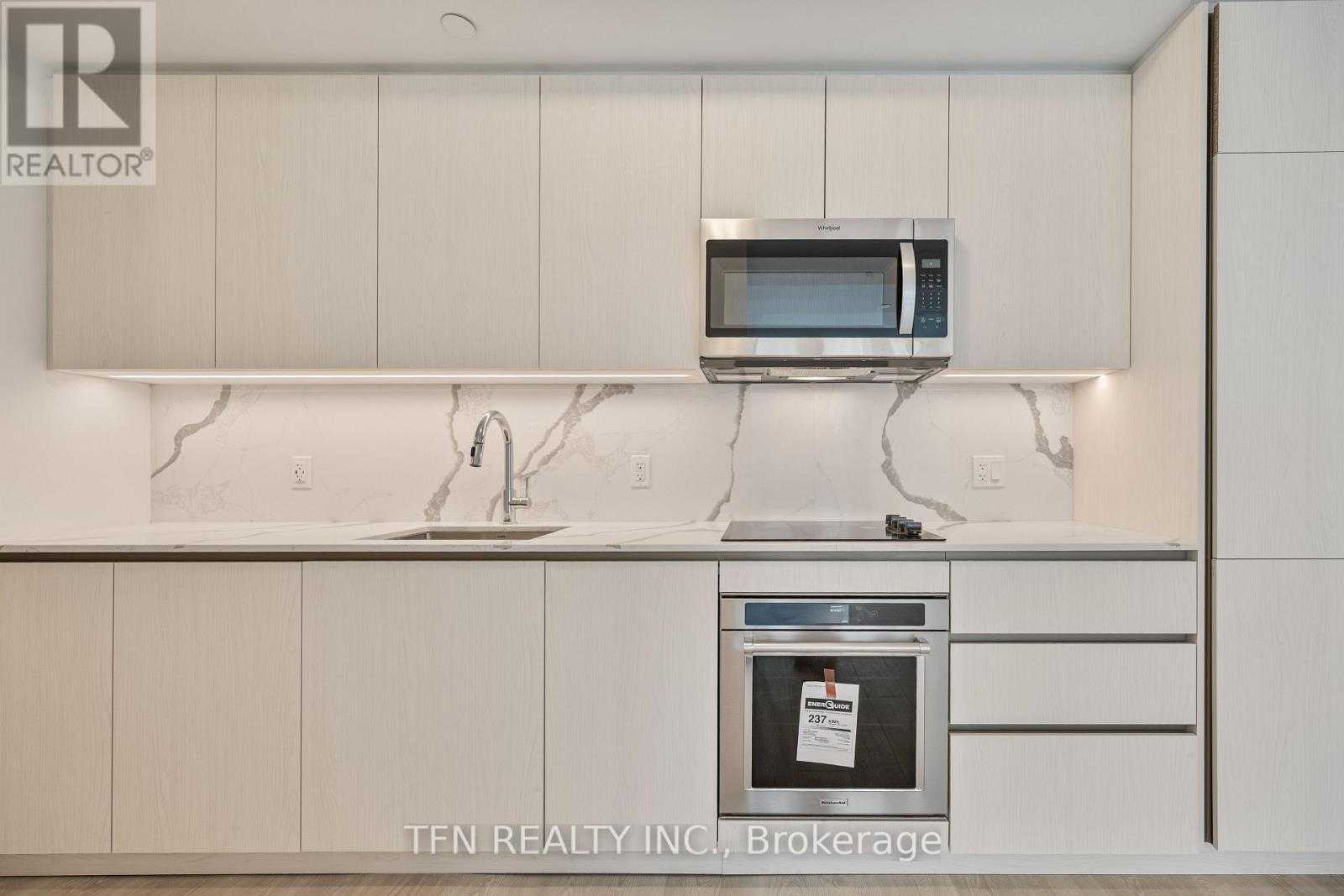 1029 - 15 Richardson Street, Toronto, Ontario  M5A 0Y5 - Photo 6 - C12980682