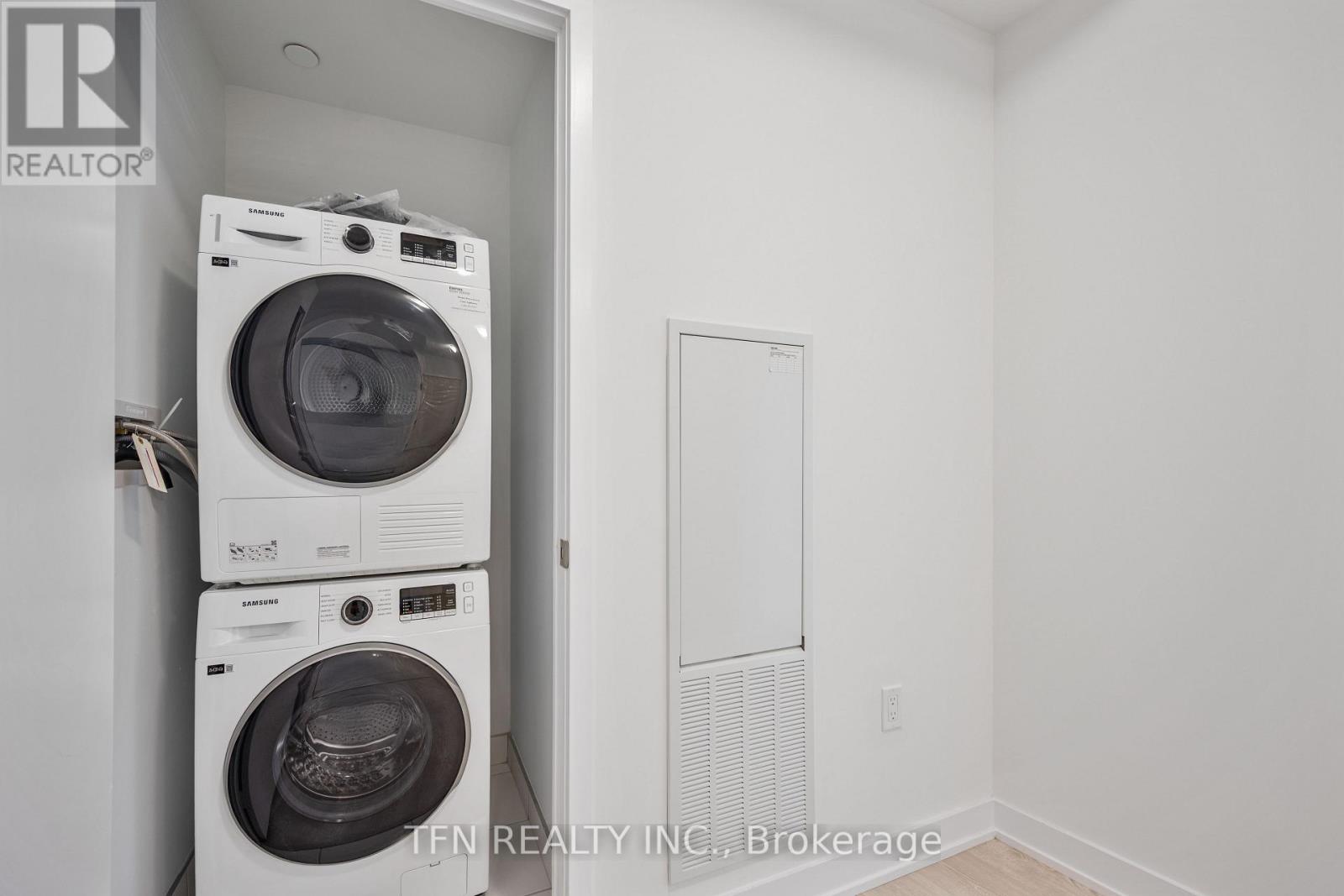 1029 - 15 Richardson Street, Toronto, Ontario  M5A 0Y5 - Photo 7 - C12980682