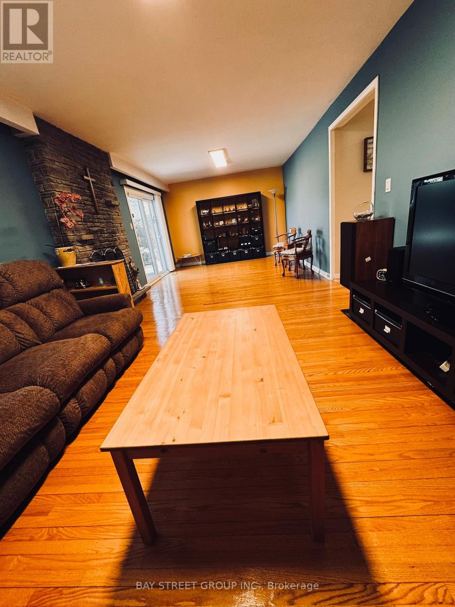 43 Appian Drive, Toronto, Ontario  M2J 2P8 - Photo 20 - C12980710