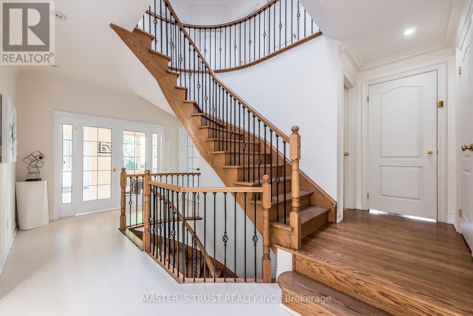 242 Empress Avenue, Toronto, Ontario  M2N 3T9 - Photo 17 - C12980718