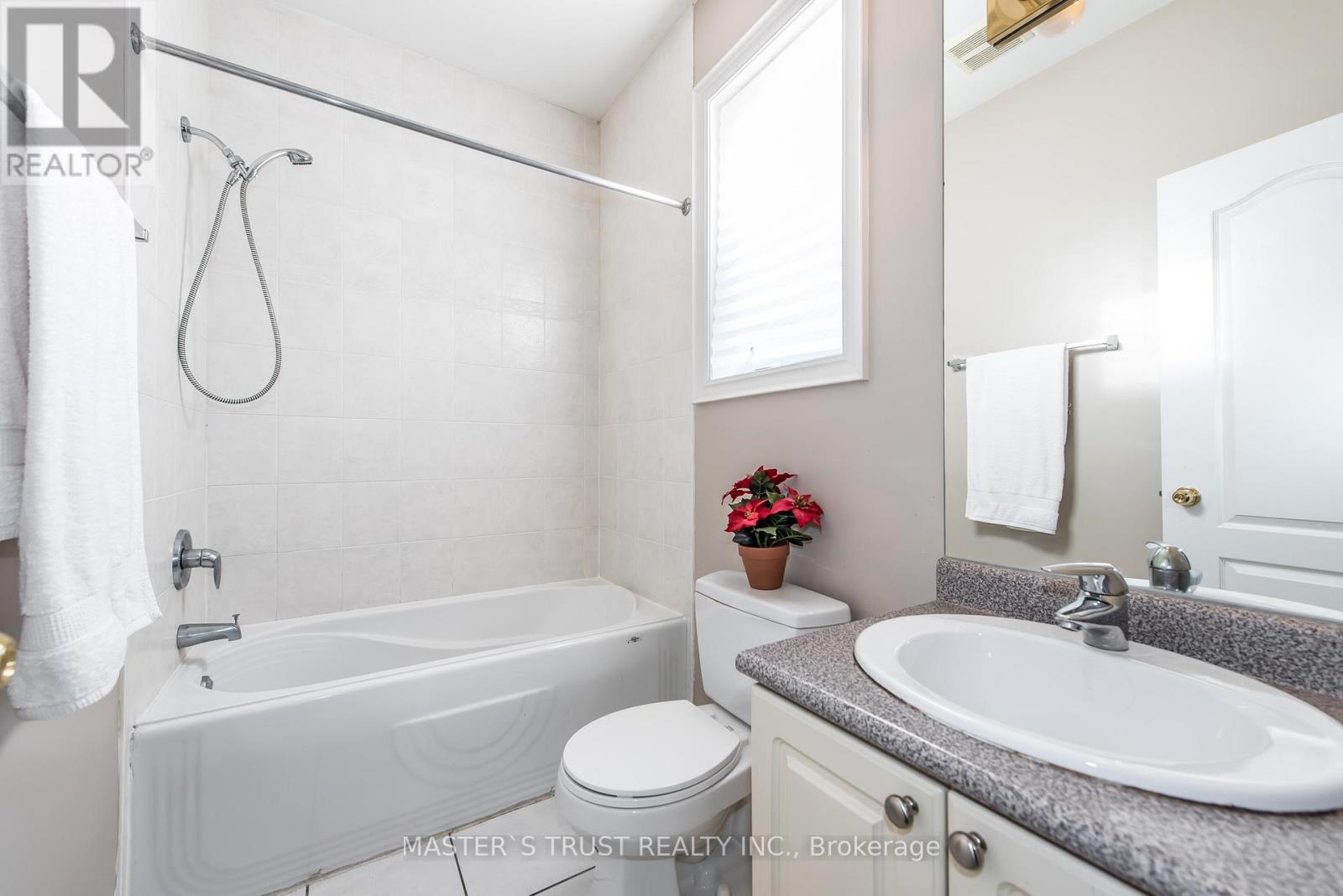 242 Empress Avenue, Toronto, Ontario  M2N 3T9 - Photo 23 - C12980718