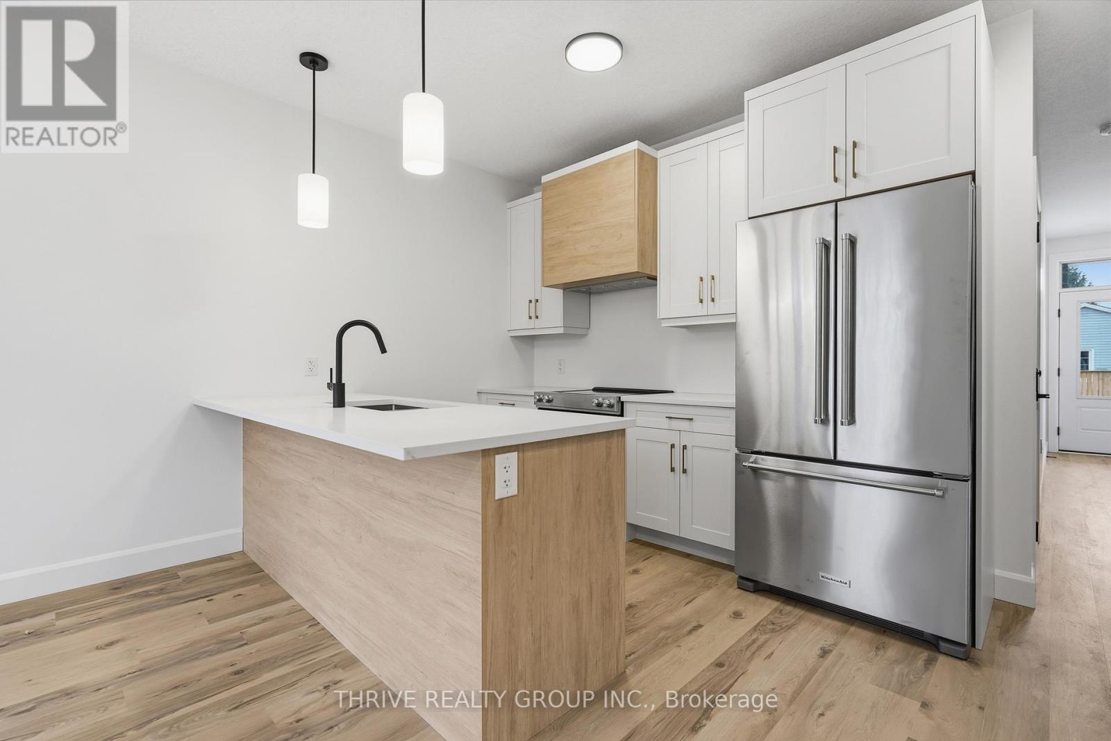 3 - 279 Hill Street, Central Elgin, Ontario  N5L 0C4 - Photo 7 - X12980694