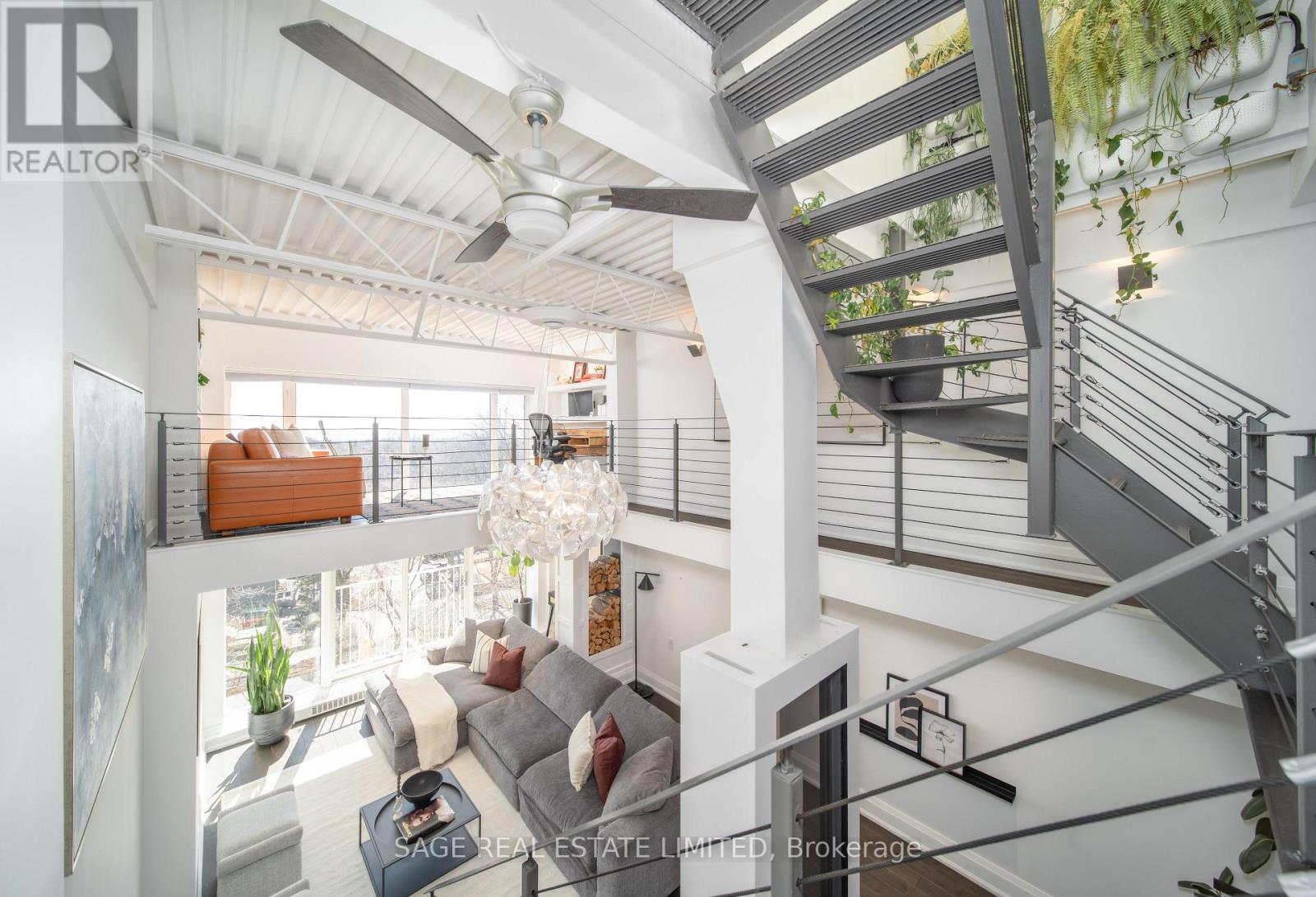 7 - 517 KINGSTON ROAD, Toronto, Ontario