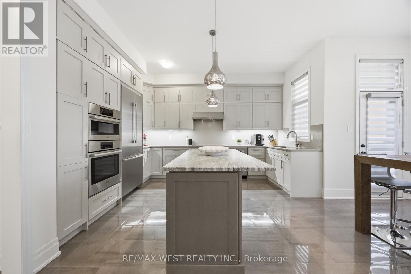 497 Kleinburg Summit Way, Vaughan, Ontario  L4H 4T5 - Photo 11 - N12980684