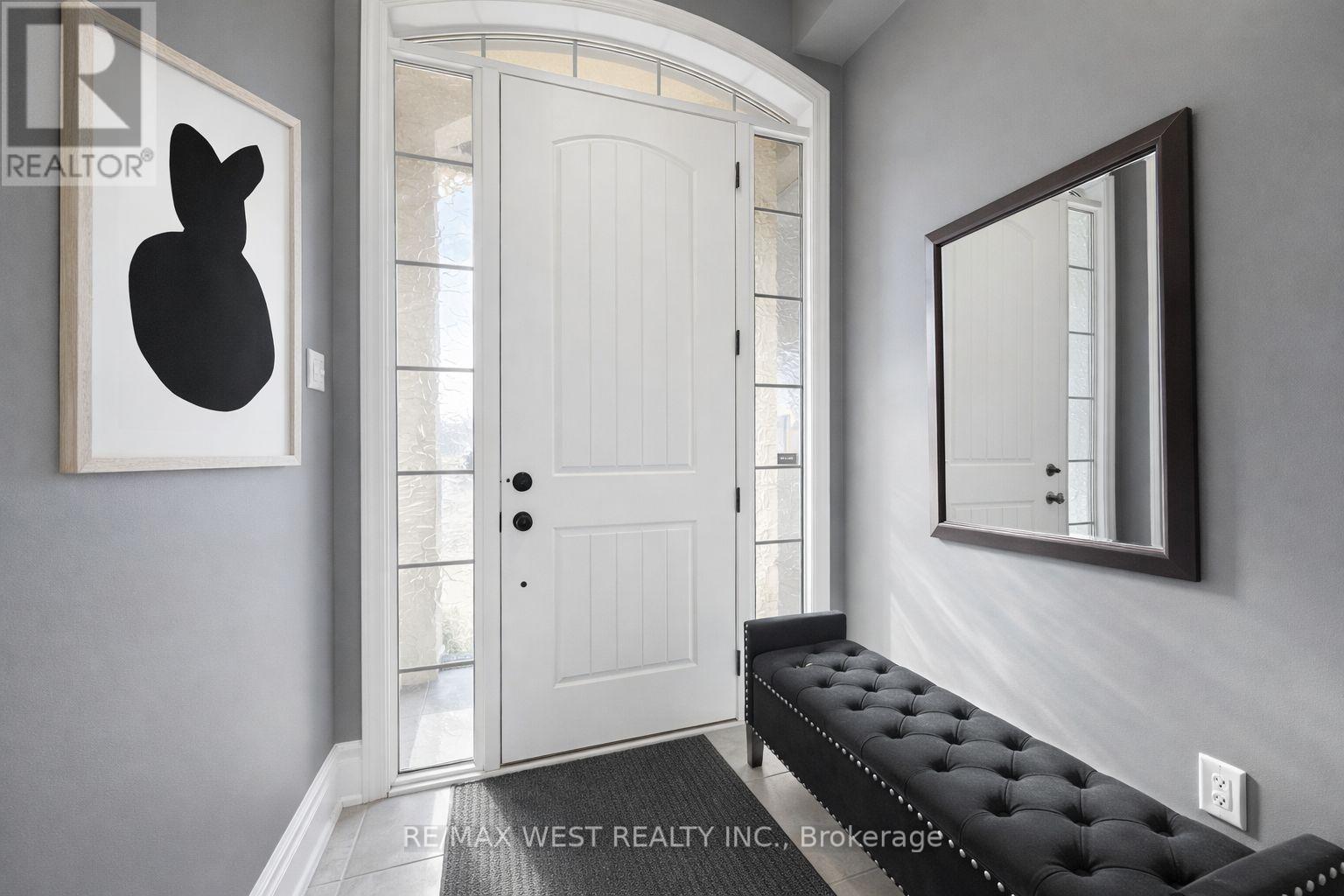 497 Kleinburg Summit Way, Vaughan, Ontario  L4H 4T5 - Photo 3 - N12980684