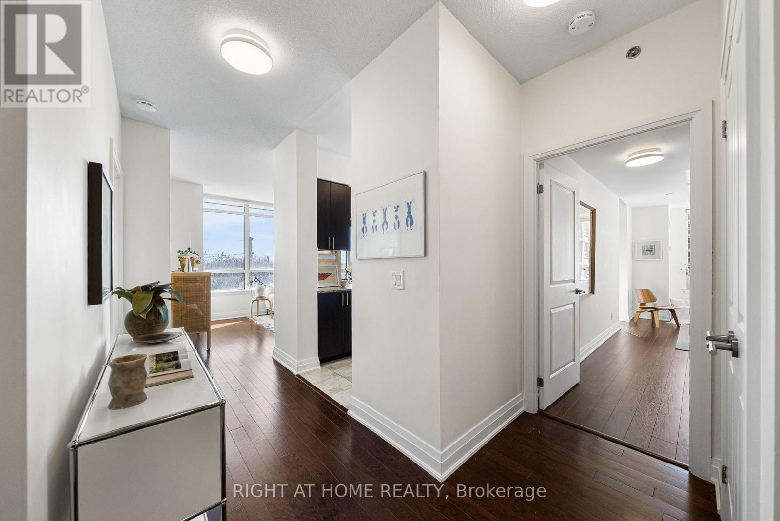 611 - 520 Steeles Avenue W, Vaughan, Ontario  L4J 0H2 - Photo 14 - N12980686