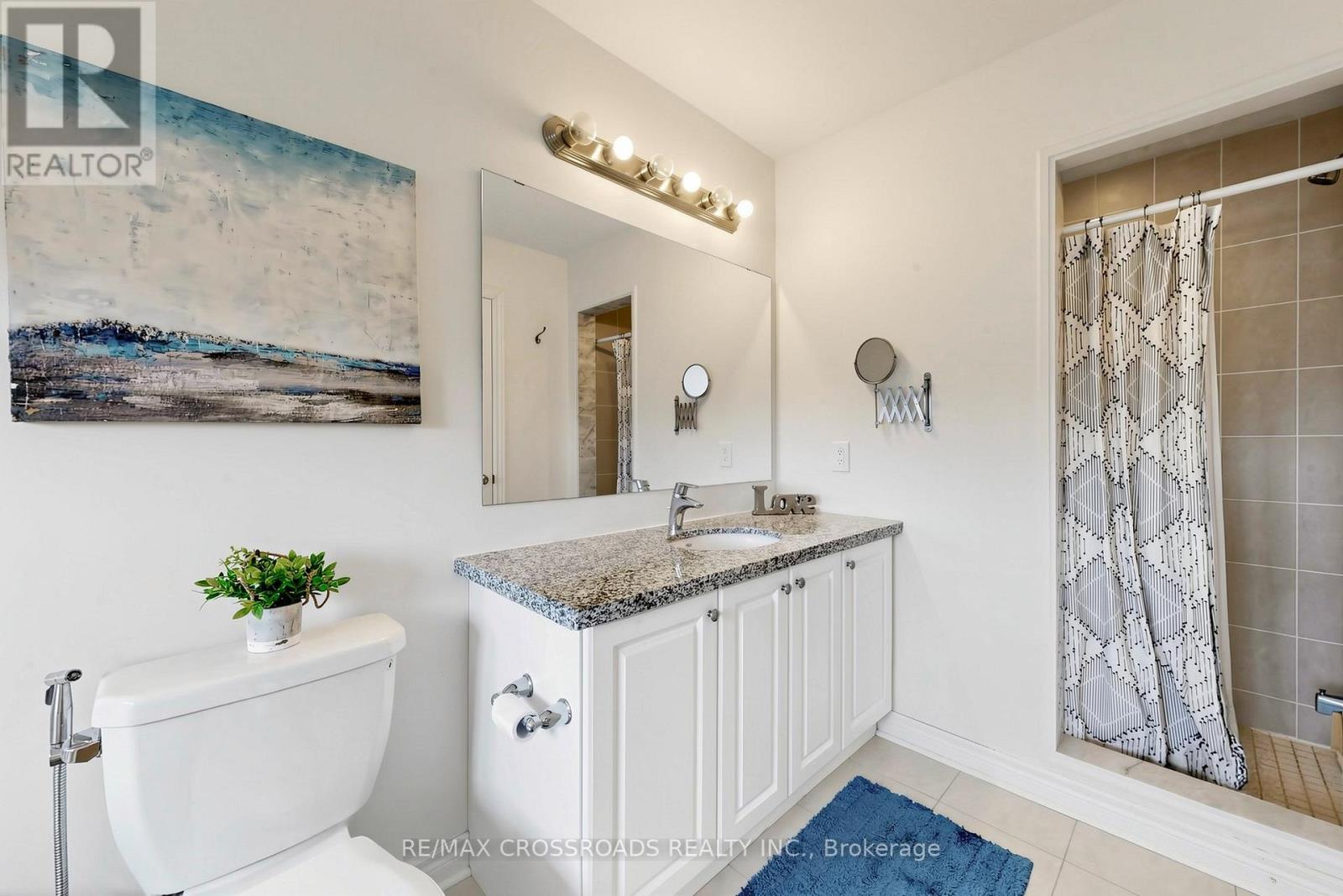 6 Angela Street, Bradford West Gwillimbury, Ontario  L3Z 0A2 - Photo 32 - N12980690