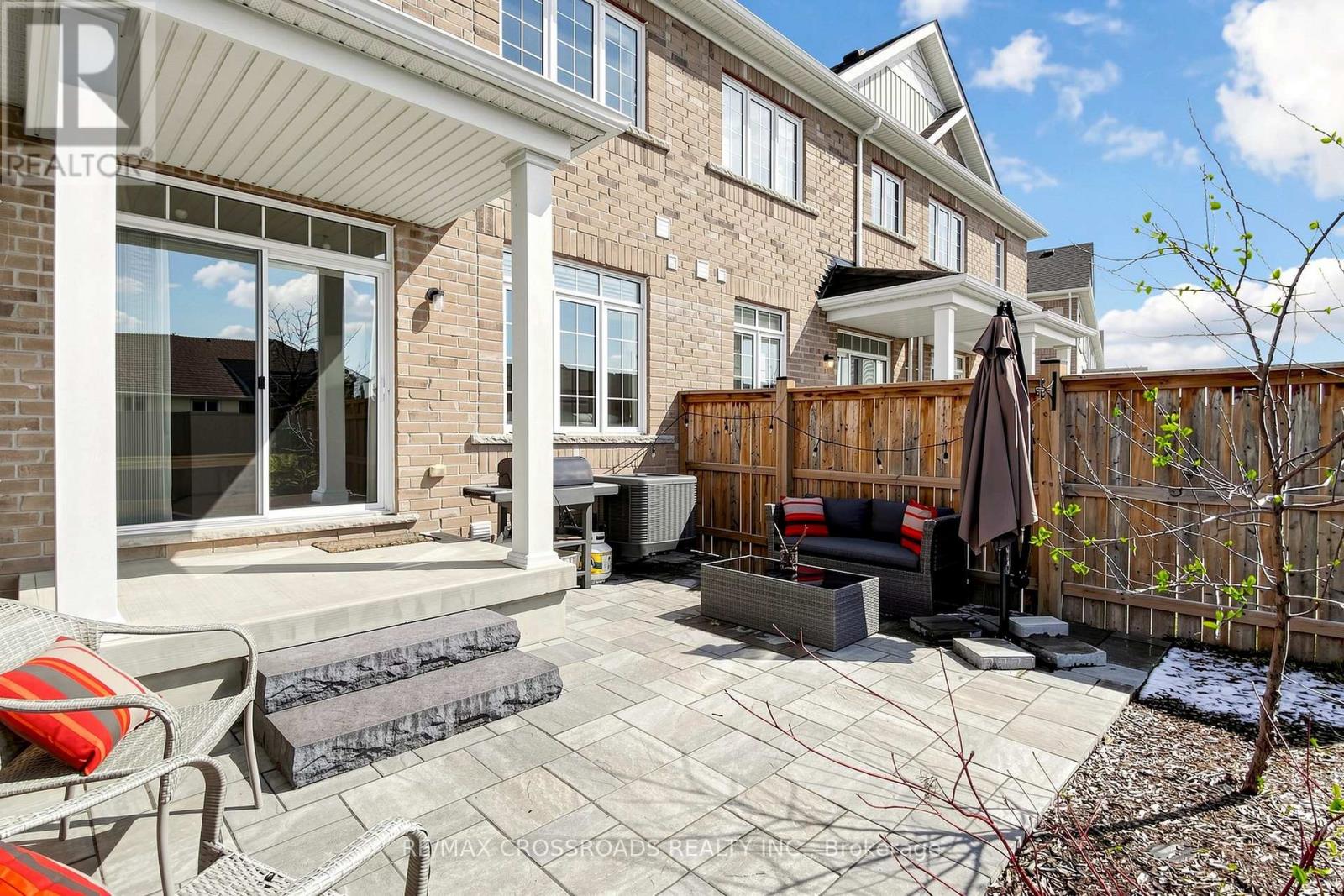 6 Angela Street, Bradford West Gwillimbury, Ontario  L3Z 0A2 - Photo 45 - N12980690