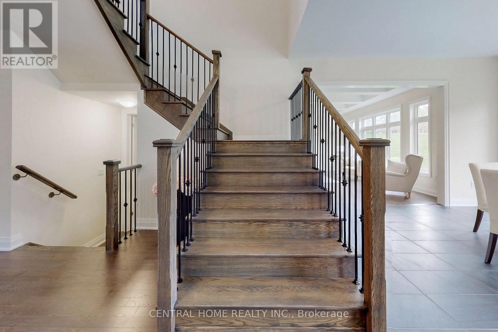 27 Upbound Court, East Gwillimbury, Ontario  L9N 0E5 - Photo 17 - N12980706