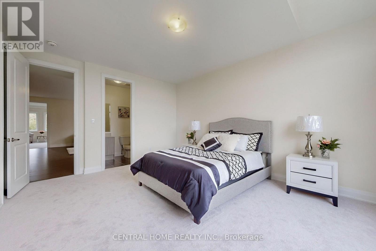 27 Upbound Court, East Gwillimbury, Ontario  L9N 0E5 - Photo 30 - N12980706